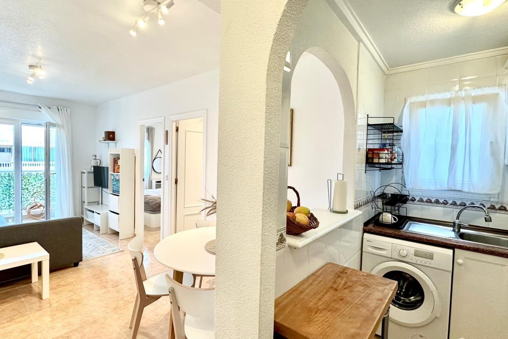 Revânzare - Mansardă -
Torrevieja - Centro