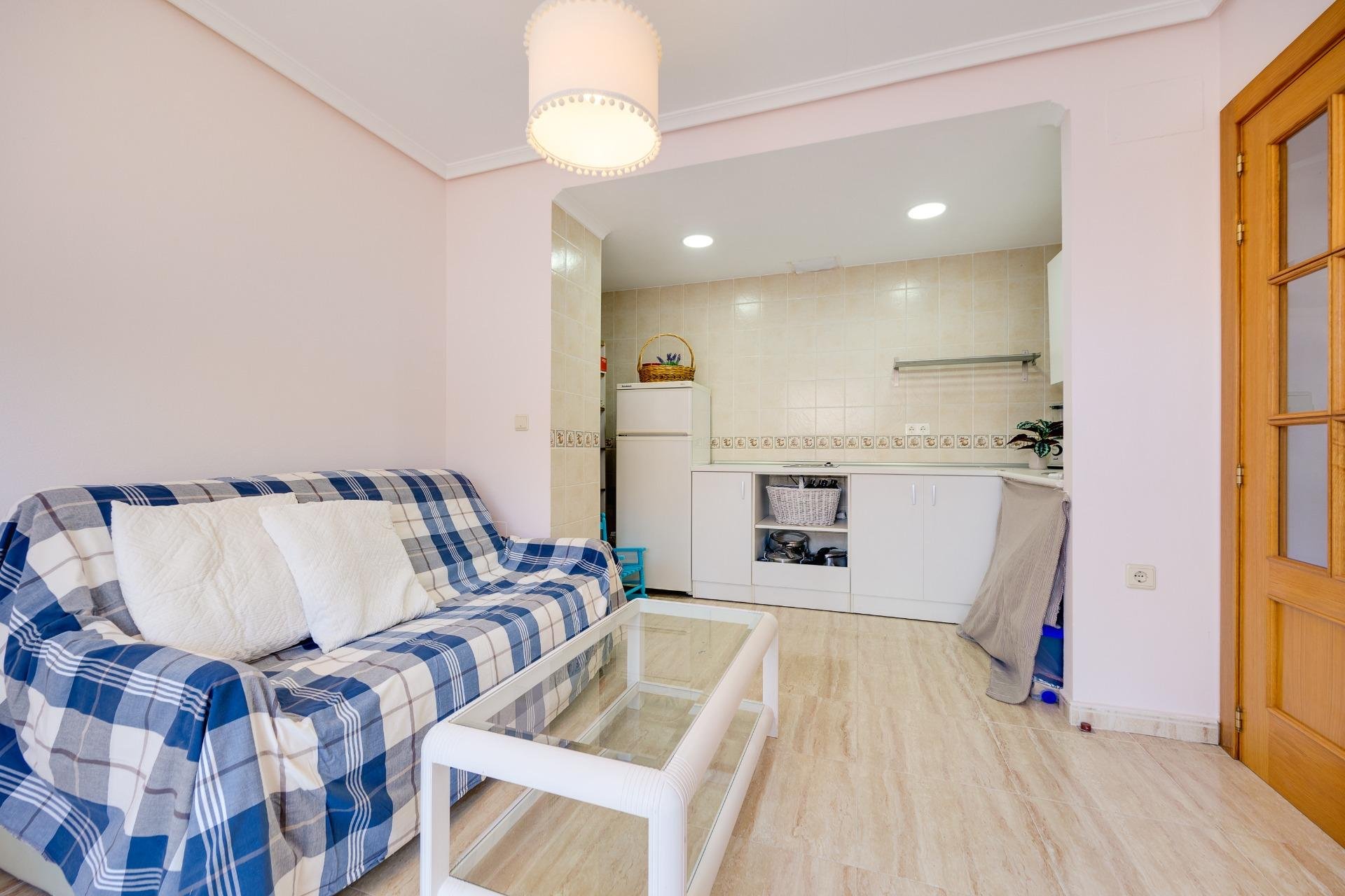 Revânzare - Mansardă -
Torrevieja - Centro