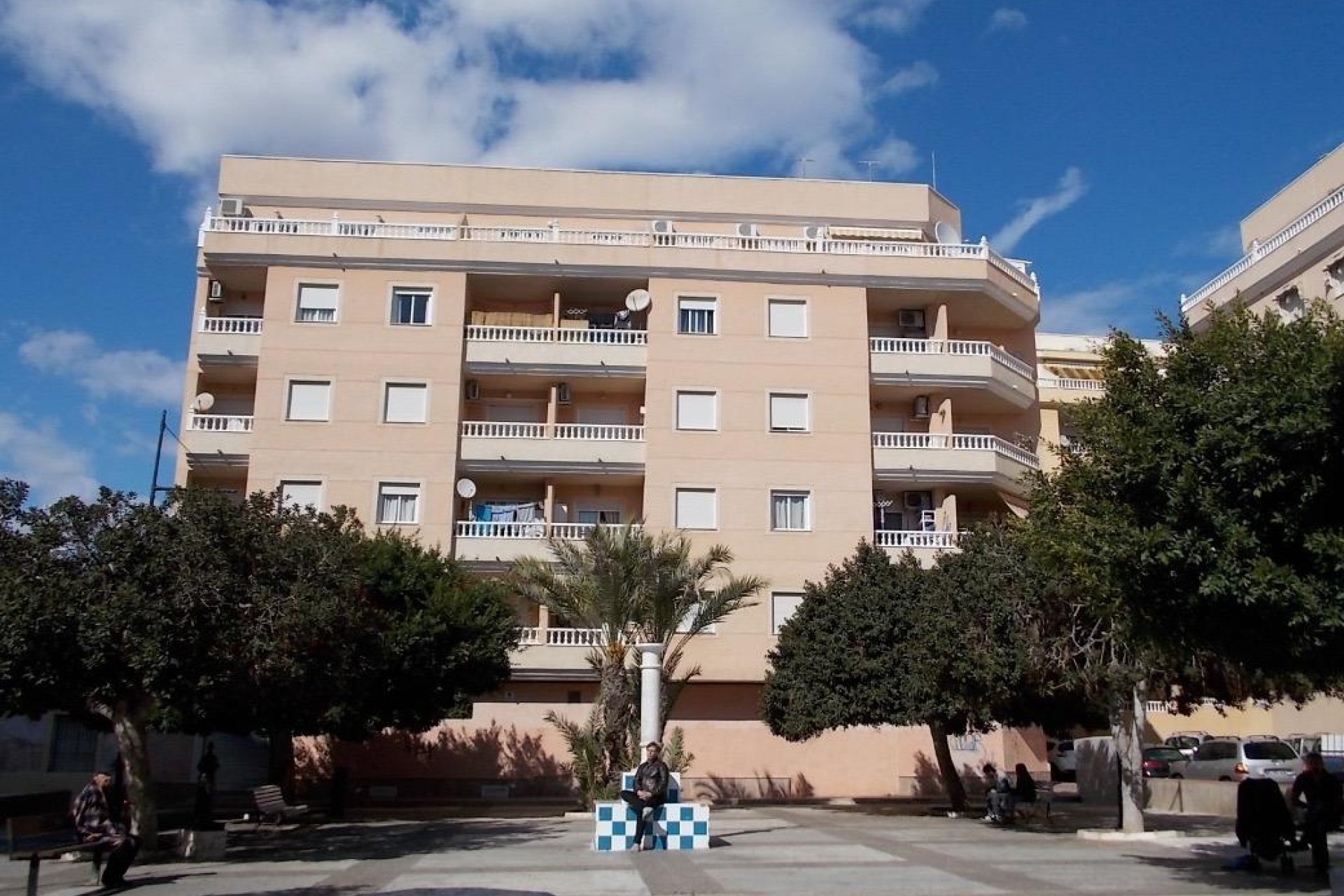 Revânzare - Mansardă -
Torrevieja - Centro