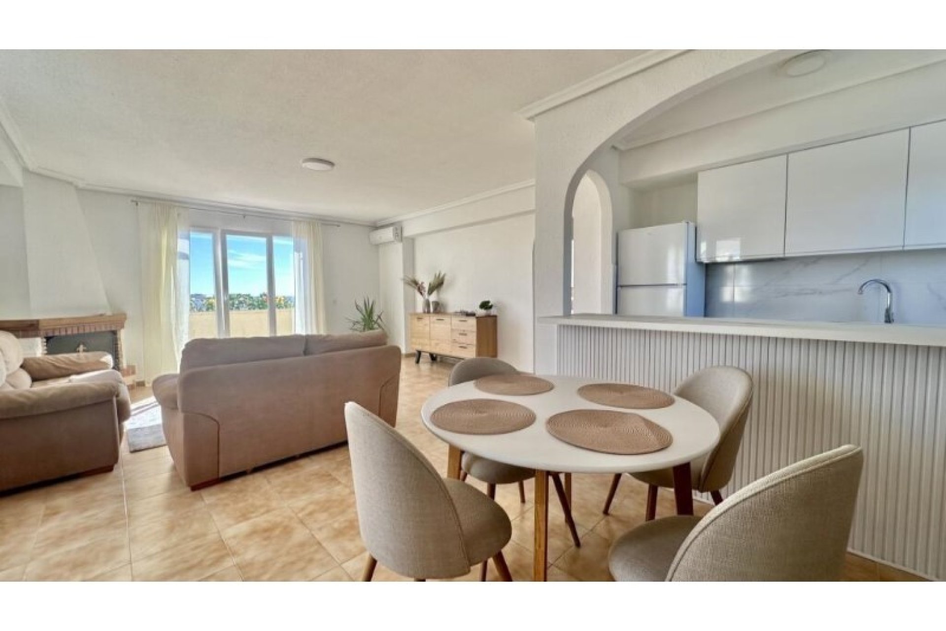 Revânzare - Mansardă -
Torrevieja - Costa Blanca