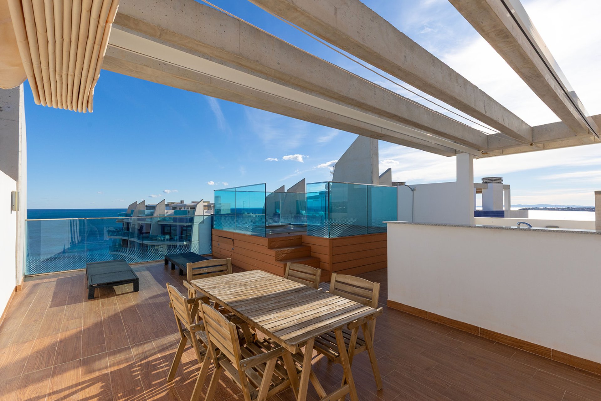 Revânzare - Mansardă -
Torrevieja - Costa Blanca