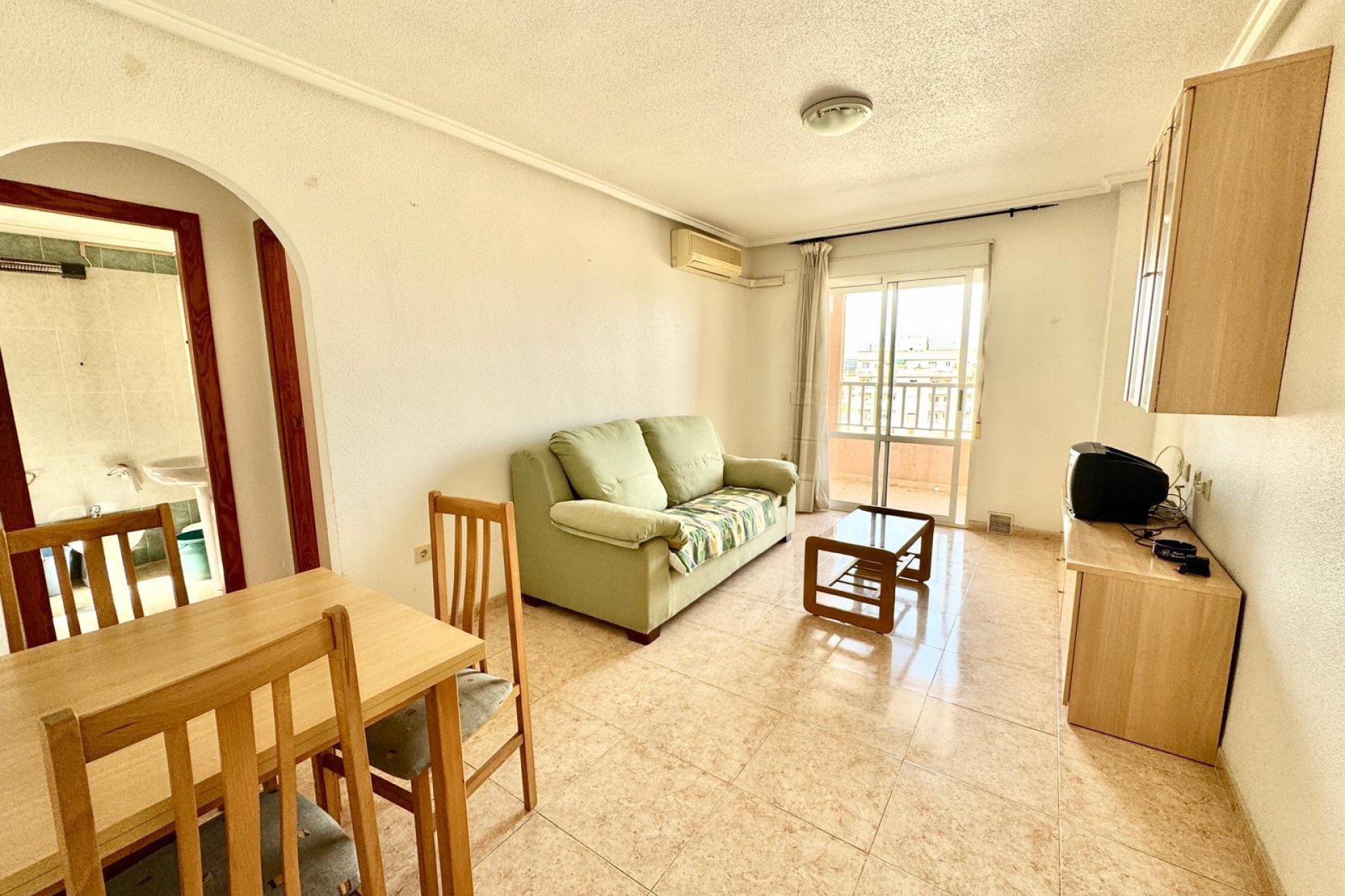 Revânzare - Mansardă -
Torrevieja - El Molino
