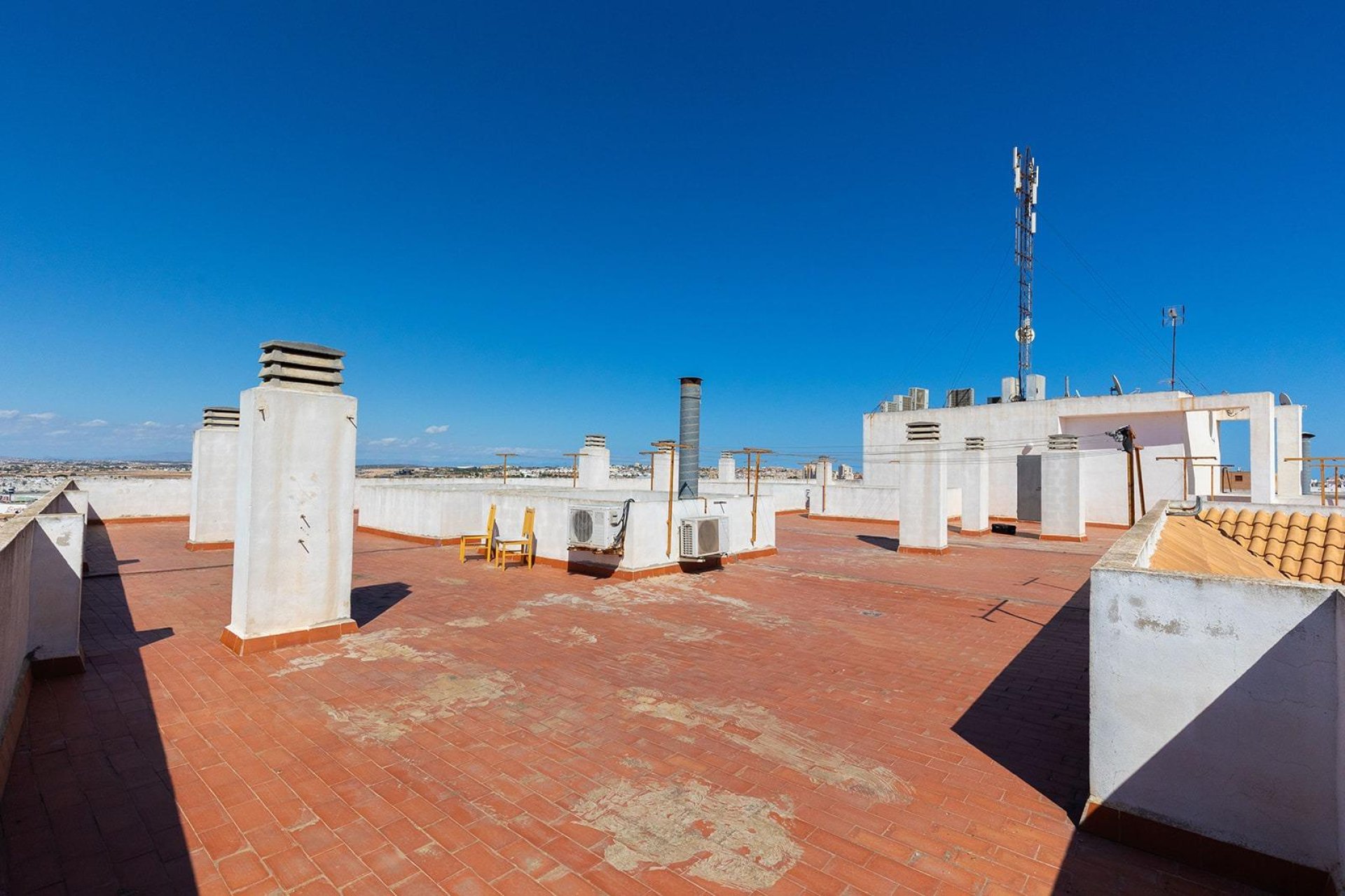 Revânzare - Mansardă -
Torrevieja - El Molino