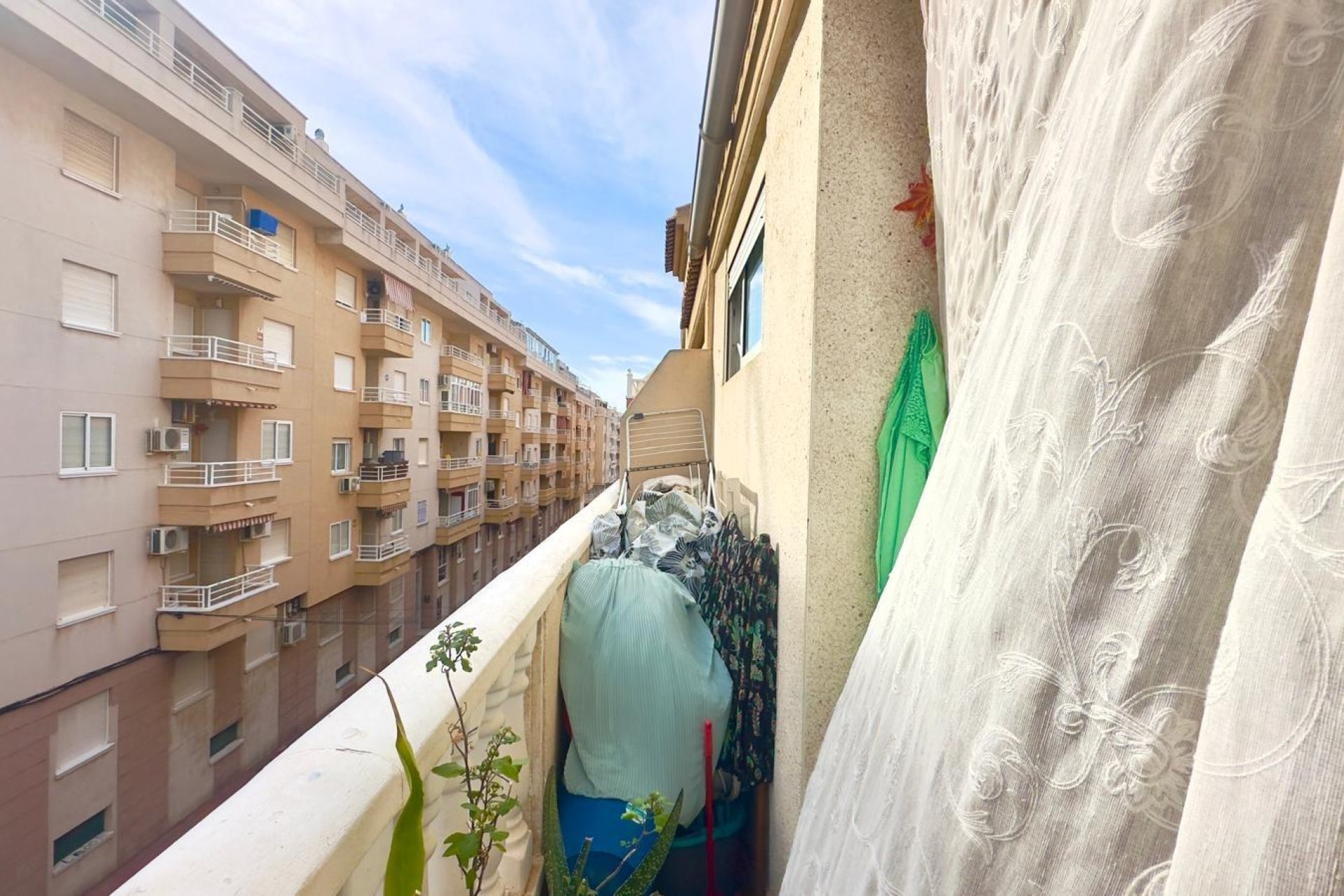 Revânzare - Mansardă -
Torrevieja - Estacion De Autobuses