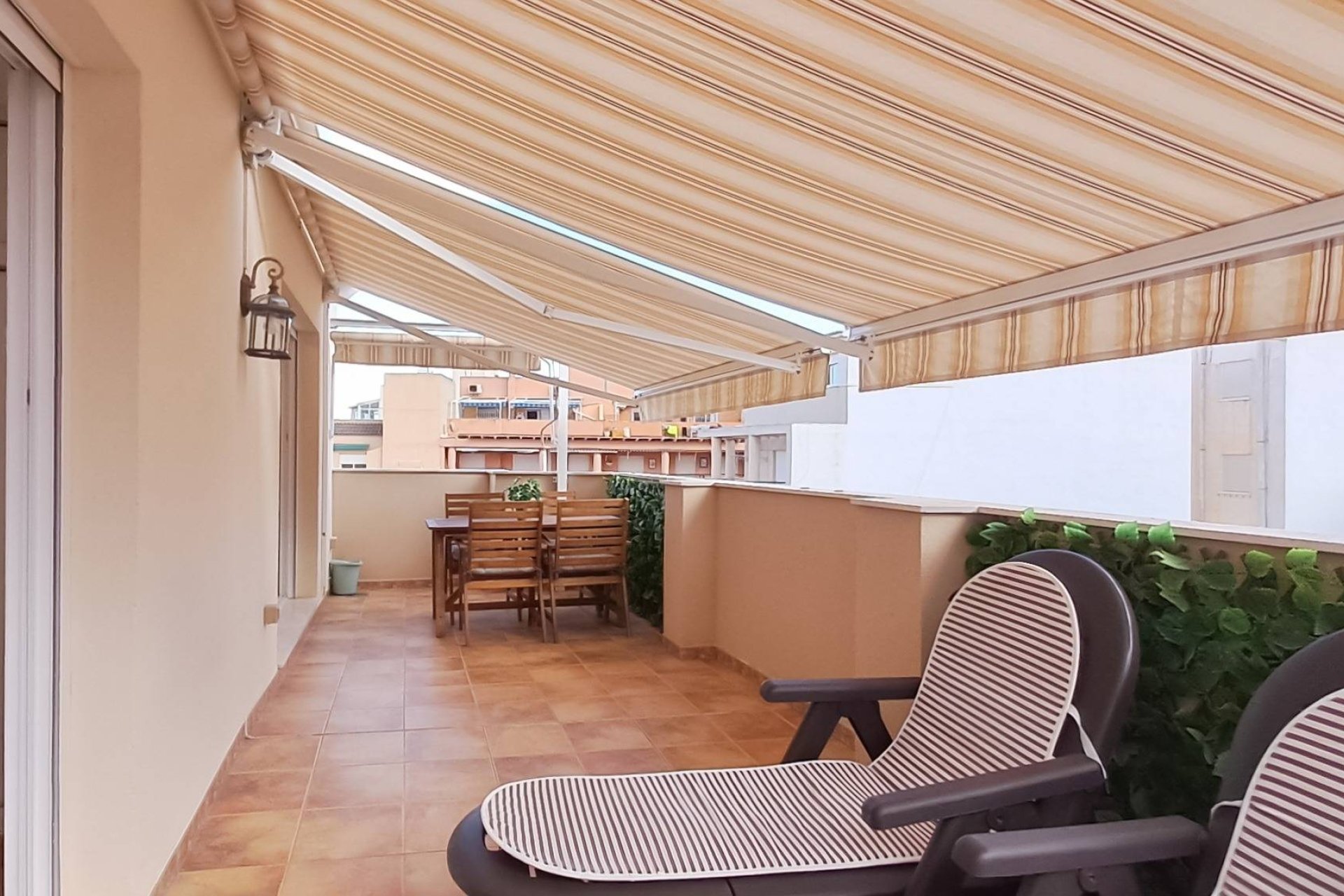 Revânzare - Mansardă -
Torrevieja - La Mata