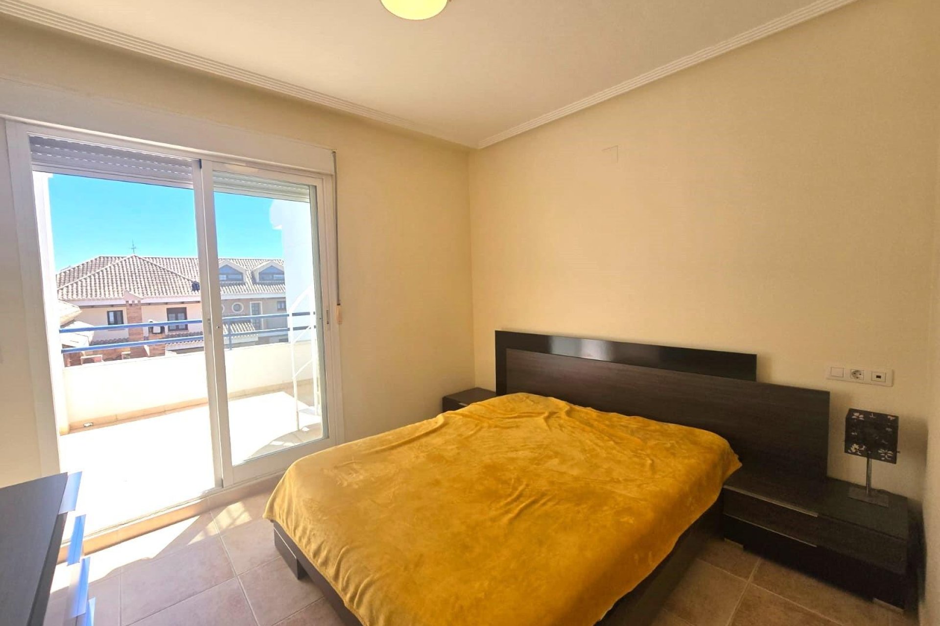 Revânzare - Mansardă -
Torrevieja - La Veleta