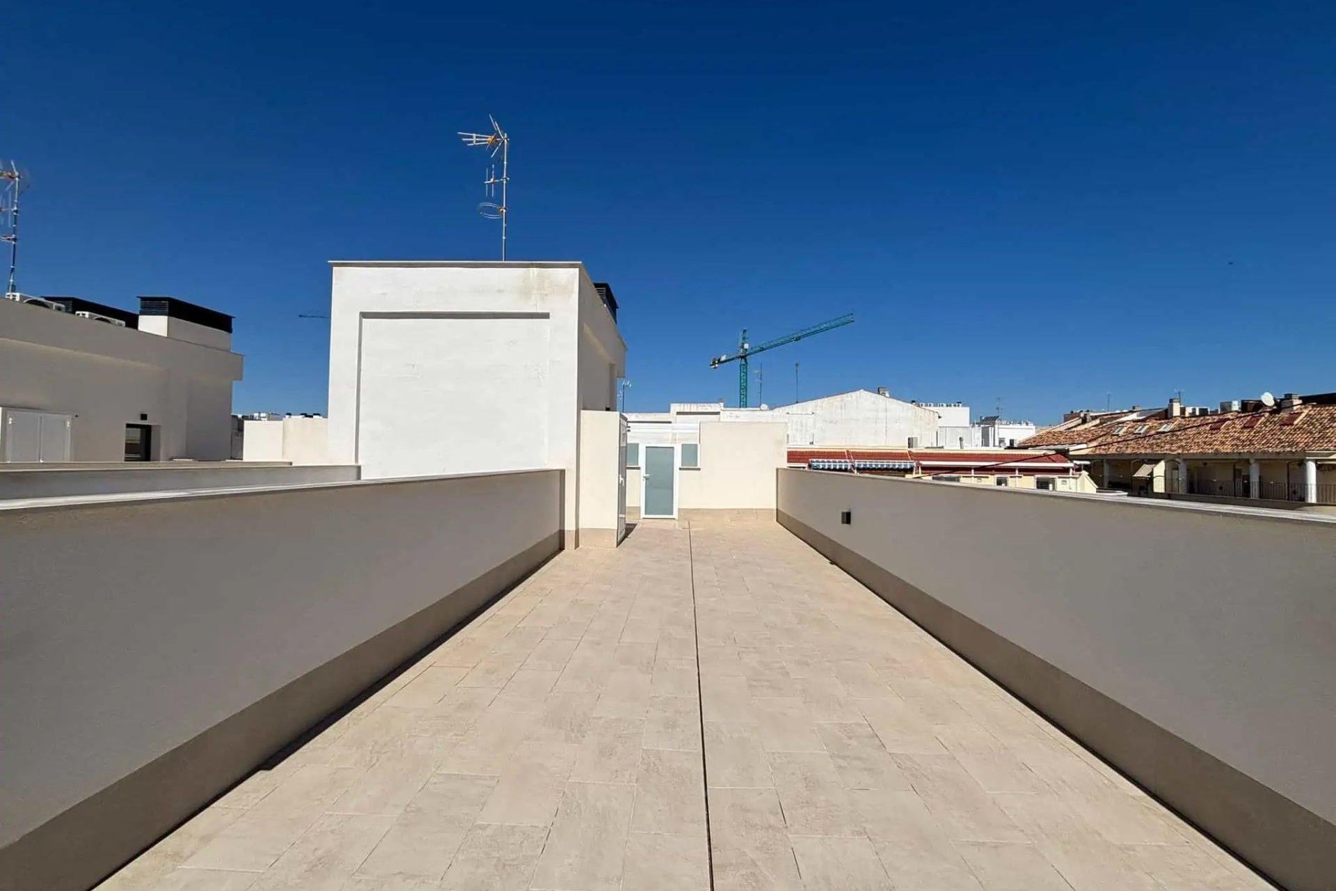 Revânzare - Mansardă -
Torrevieja - Las Piscinas Naturales