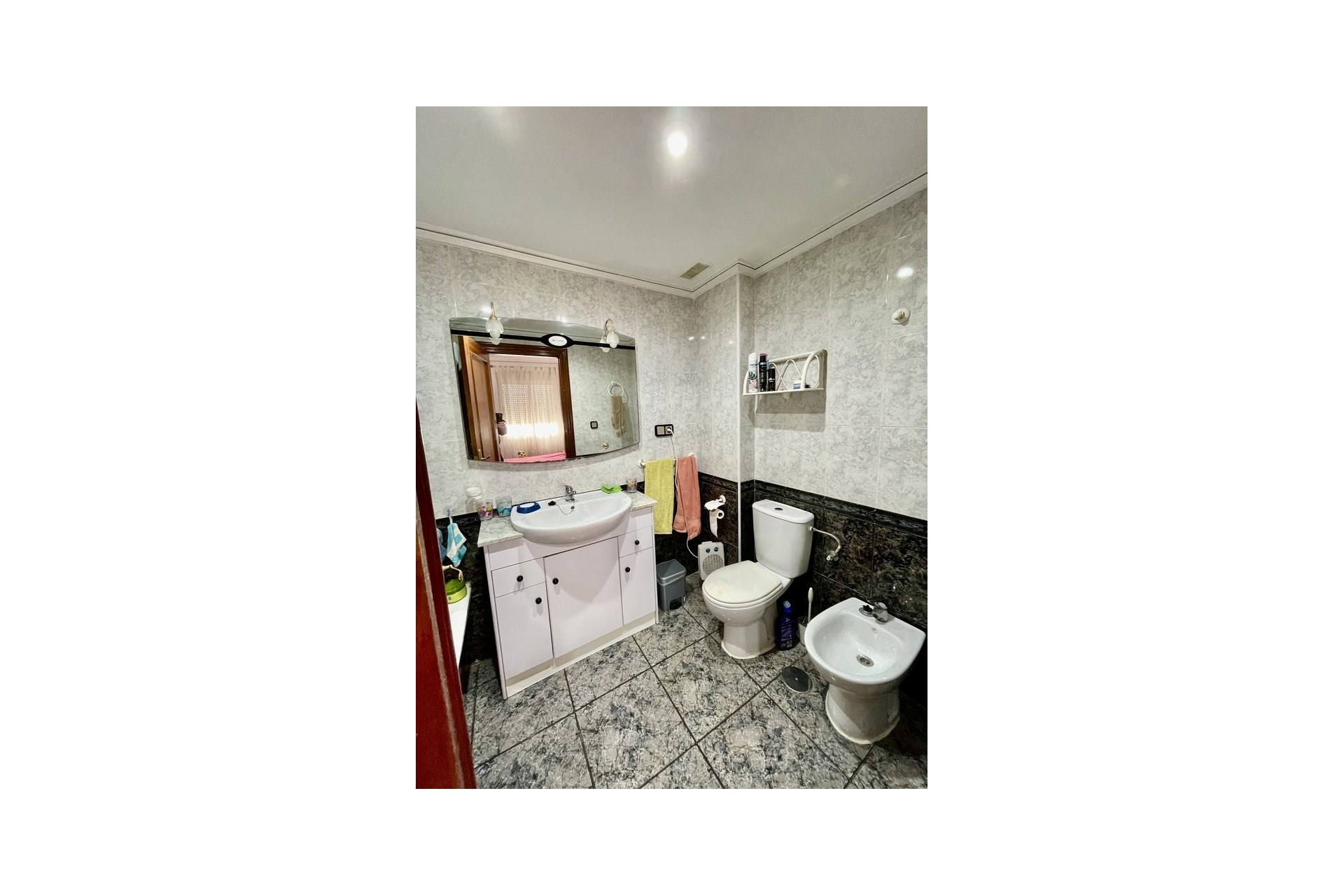 Revânzare - Mansardă -
Torrevieja - Playa de cura