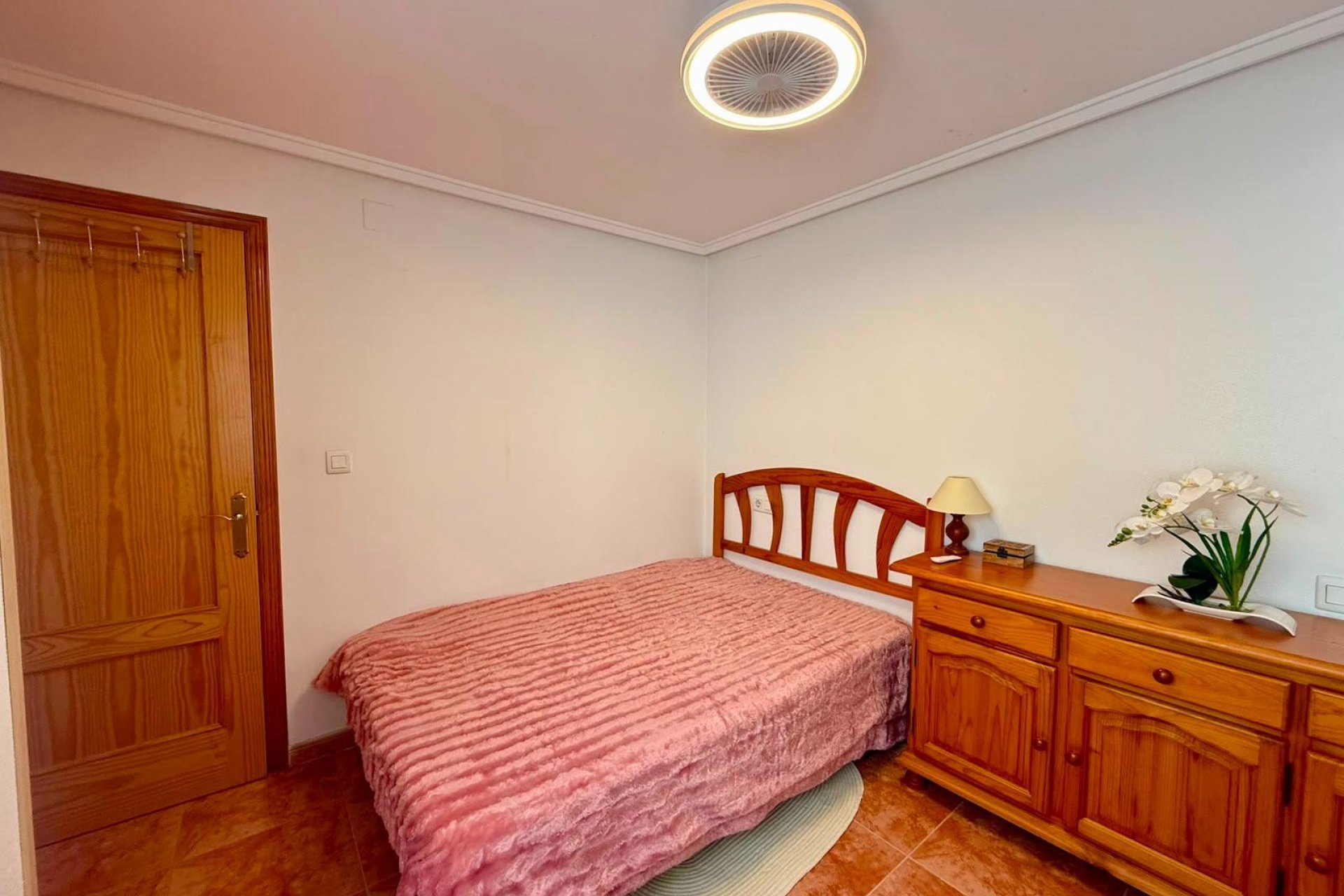 Revânzare - Mansardă -
Torrevieja - Playa del Cura