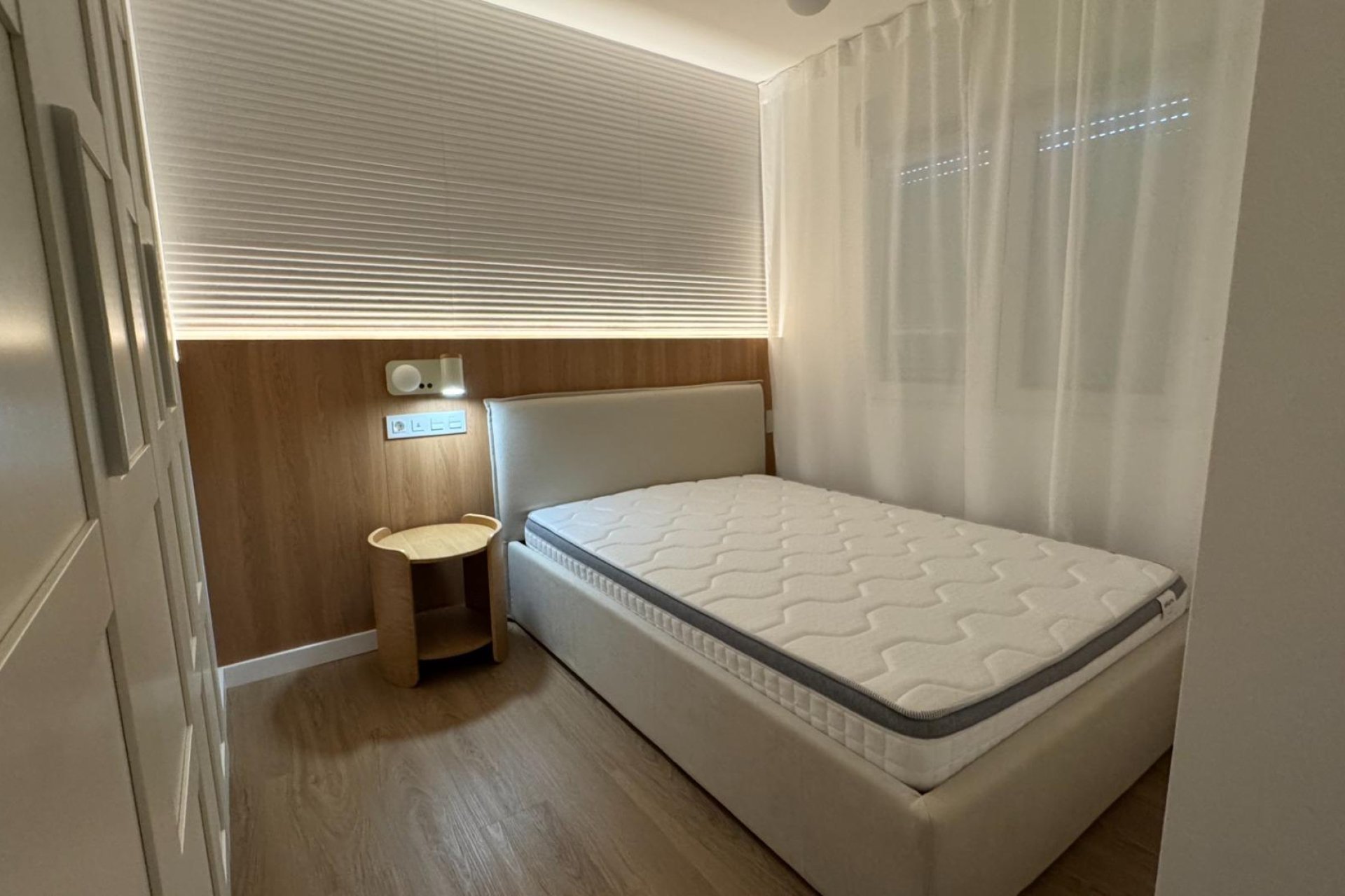 Revânzare - Mansardă -
Torrevieja - Punta Prima