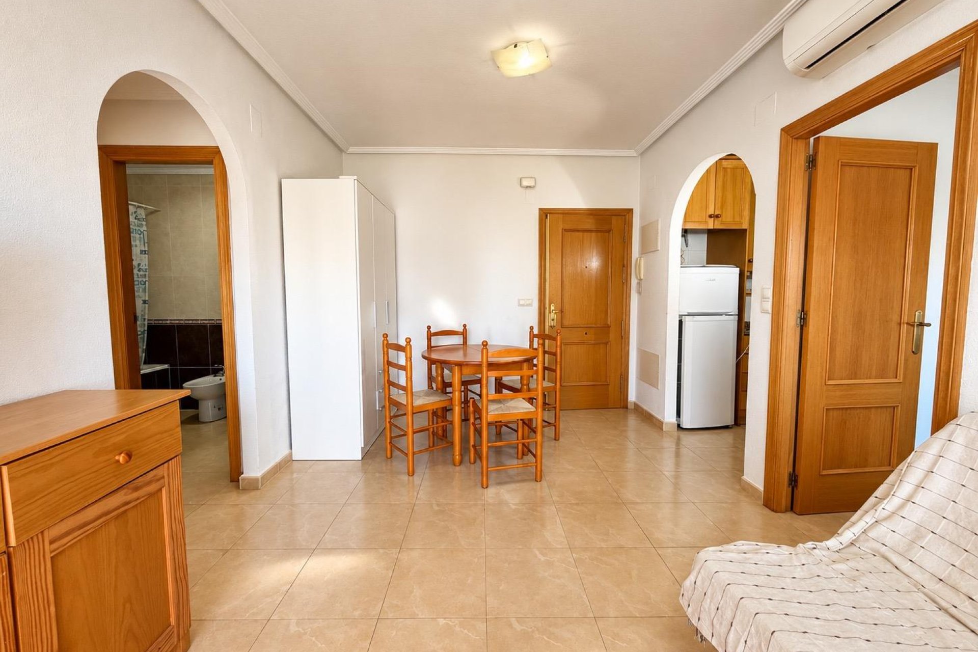 Revânzare - Mansardă -
Torrevieja - Torreblanca