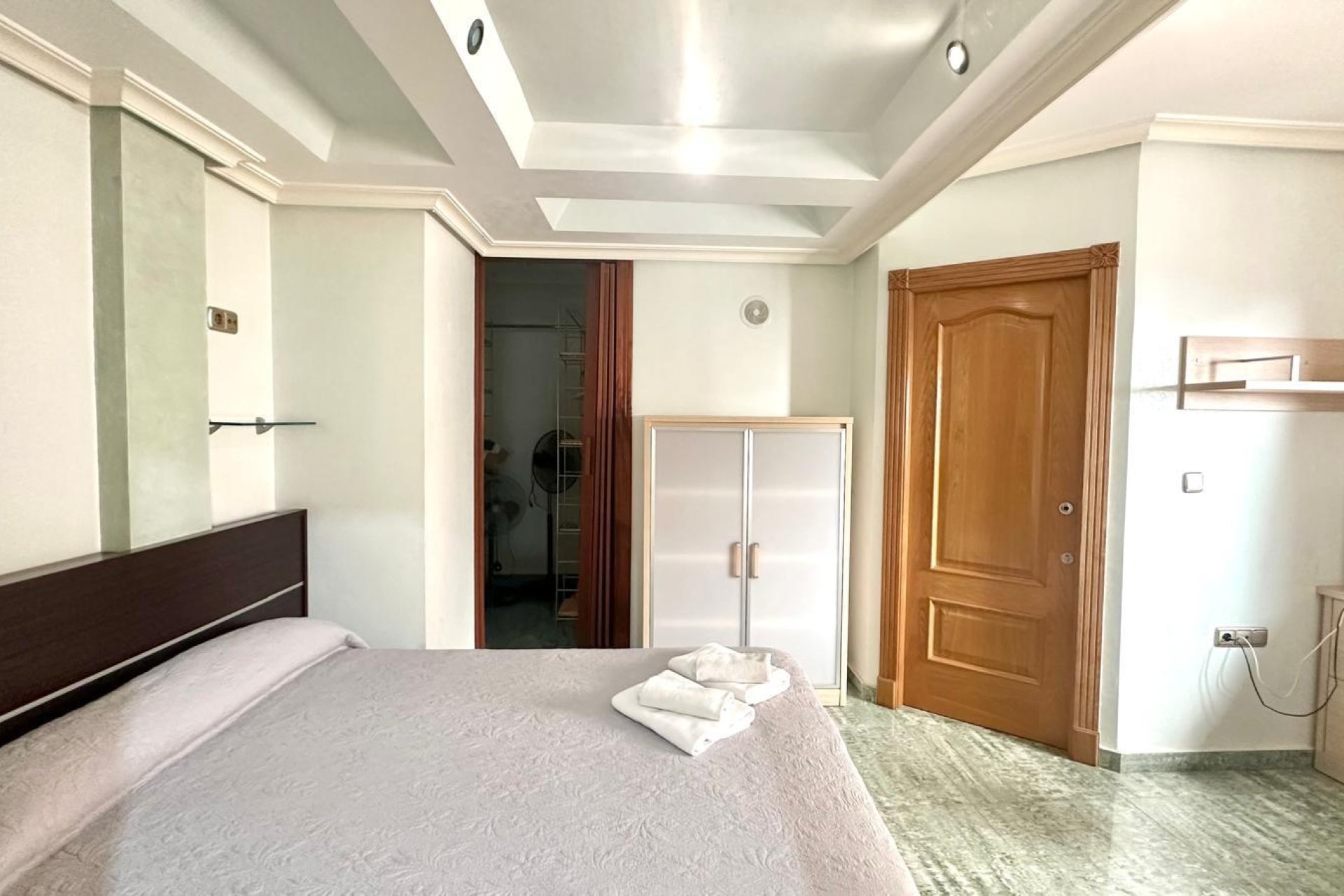 Revânzare - Mansardă -
Torrevieja