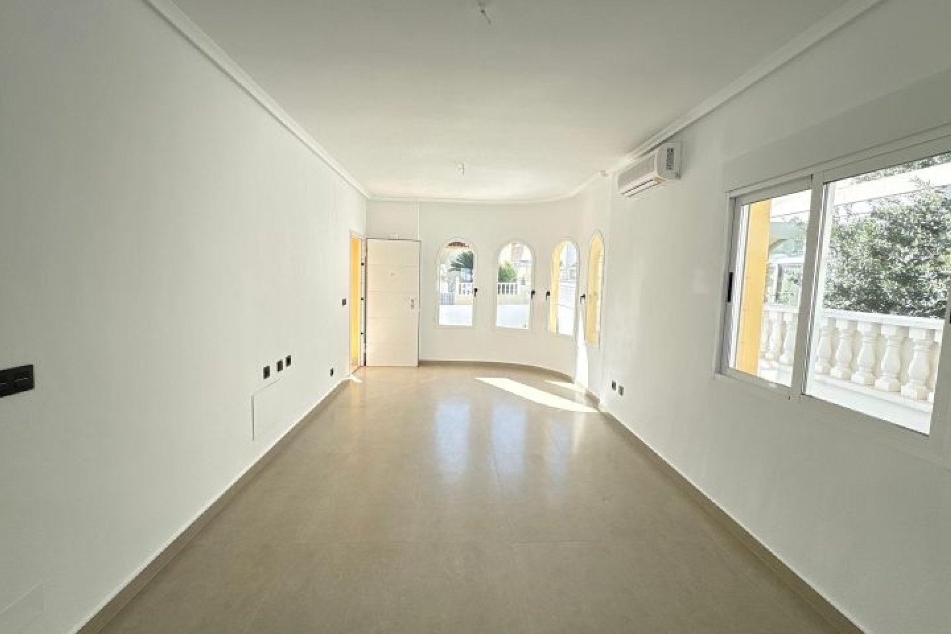 Revânzare - Vilă -
Algorfa - Inland