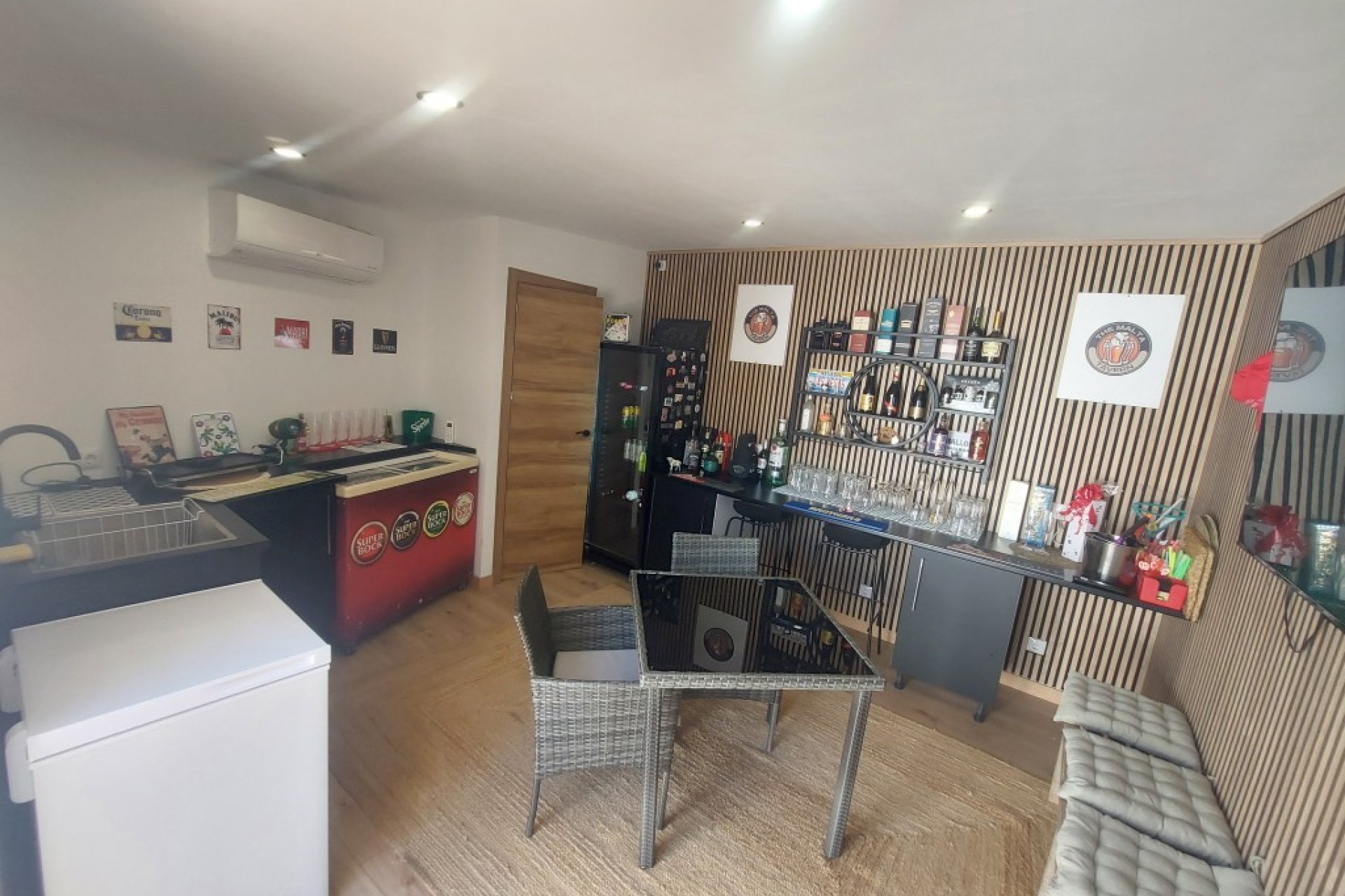 Revânzare - Vilă -
Benidorm - Costa Blanca