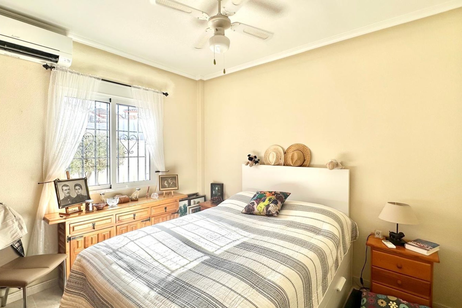 Revânzare - Vilă -
Bigastro - Comunidad Valenciana