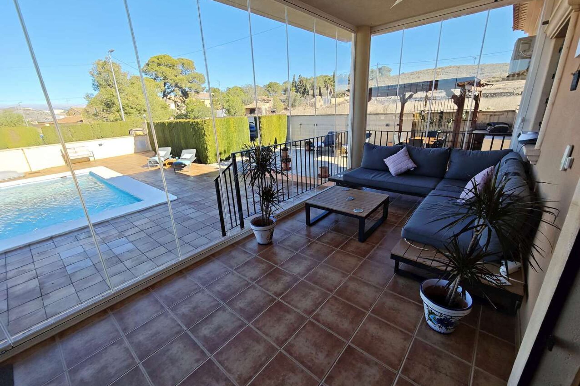 Revânzare - Vilă -
Canada del Trigo - Inland