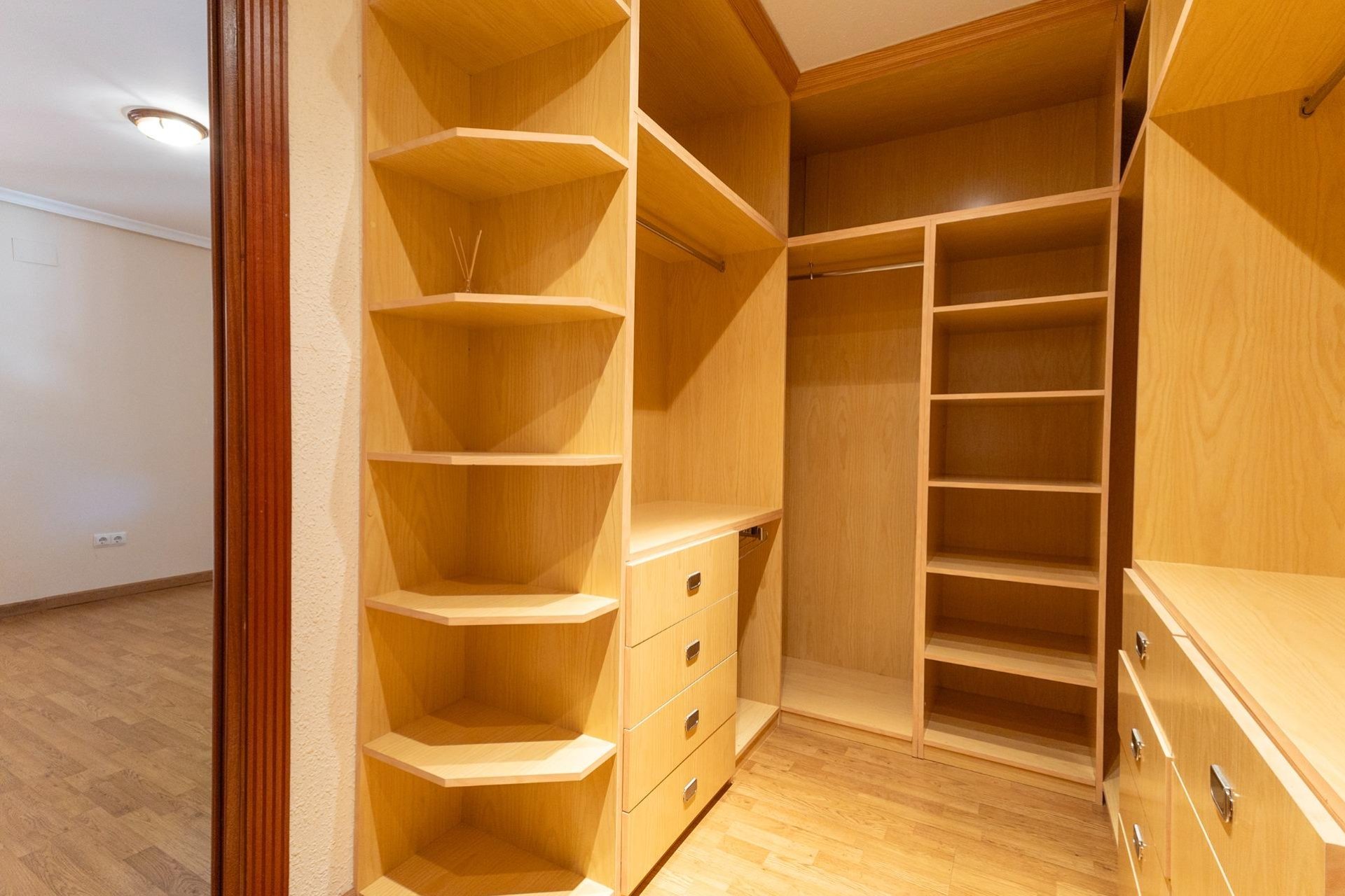 Revânzare - Vilă -
Ciudad Quesada - Ciudad Quesada - Doña Pepa