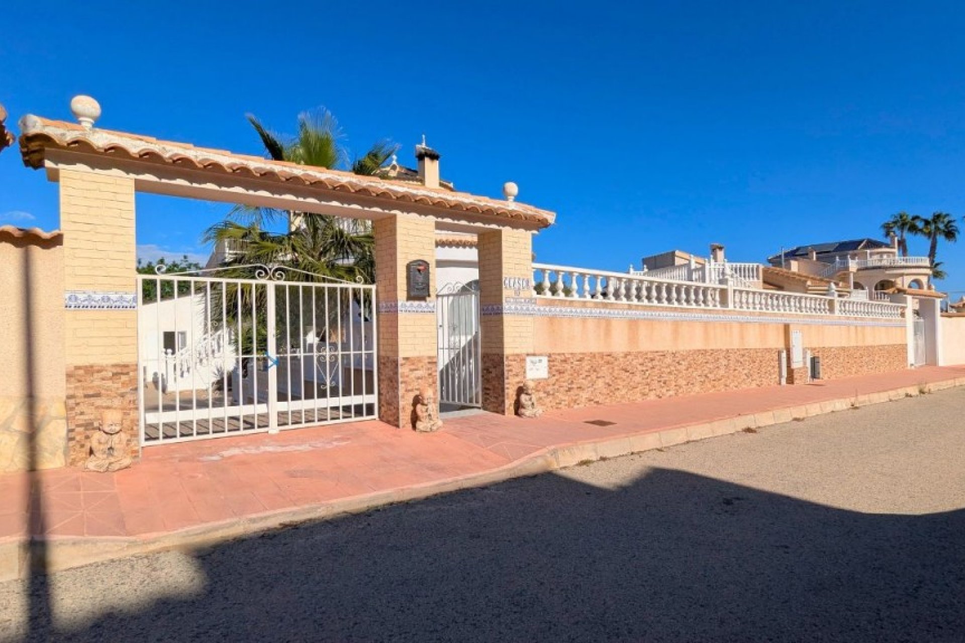 Revânzare - Vilă -
Ciudad Quesada - Costa Blanca