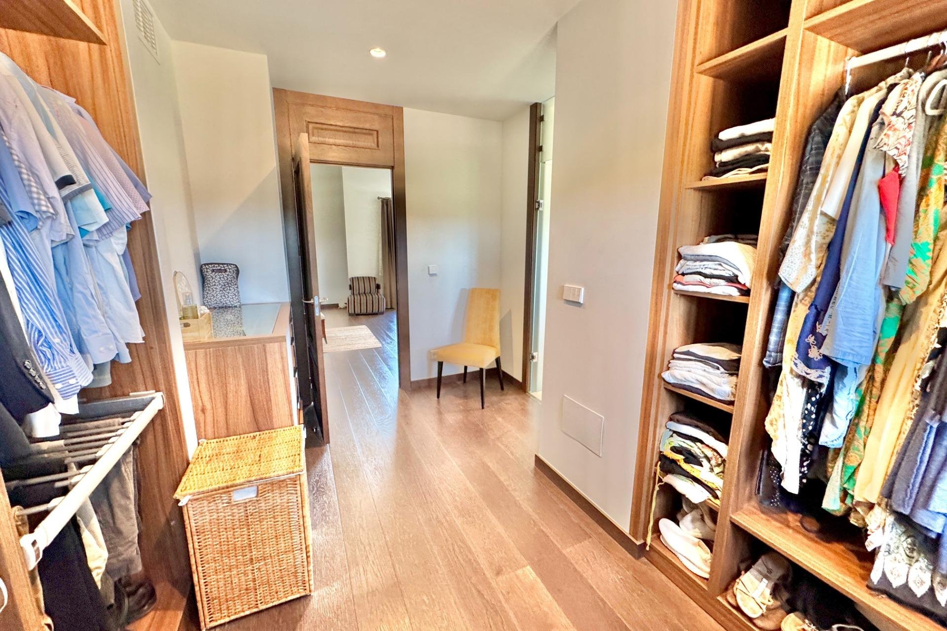 Revânzare - Vilă -
Dolores - Comunidad Valenciana