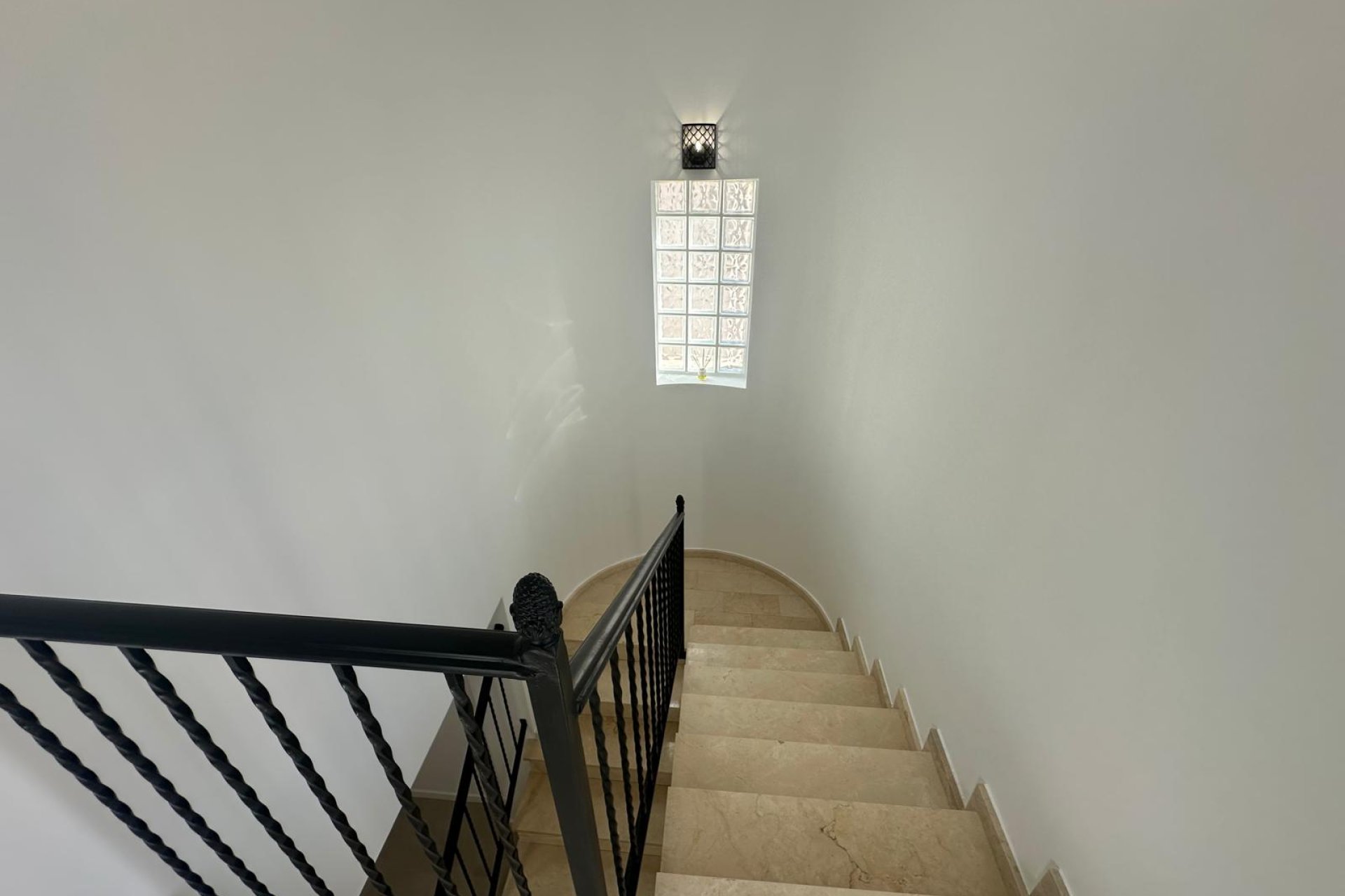 Revânzare - Vilă -
El Campello - Costa Blanca