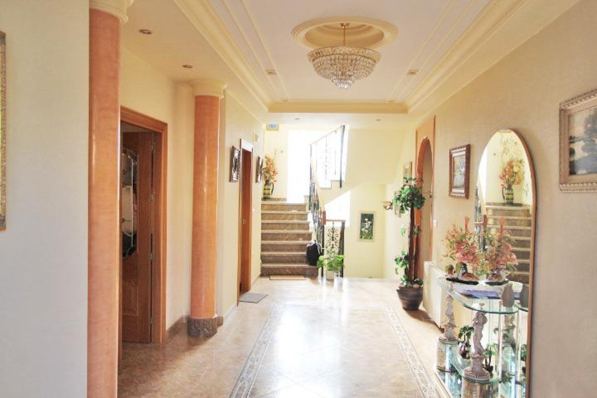 Revânzare - Vilă -
Elche - Altabix