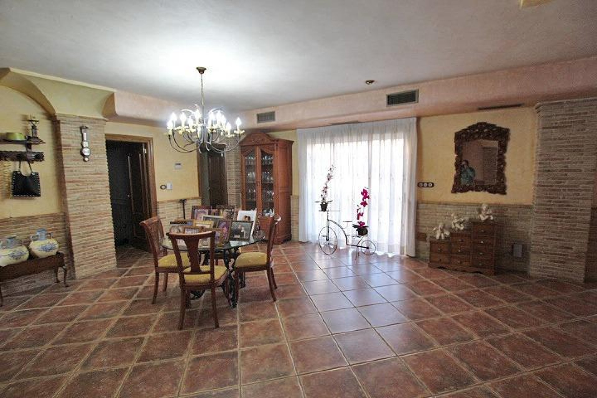 Revânzare - Vilă -
Formentera del Segura - C- Cooperativa