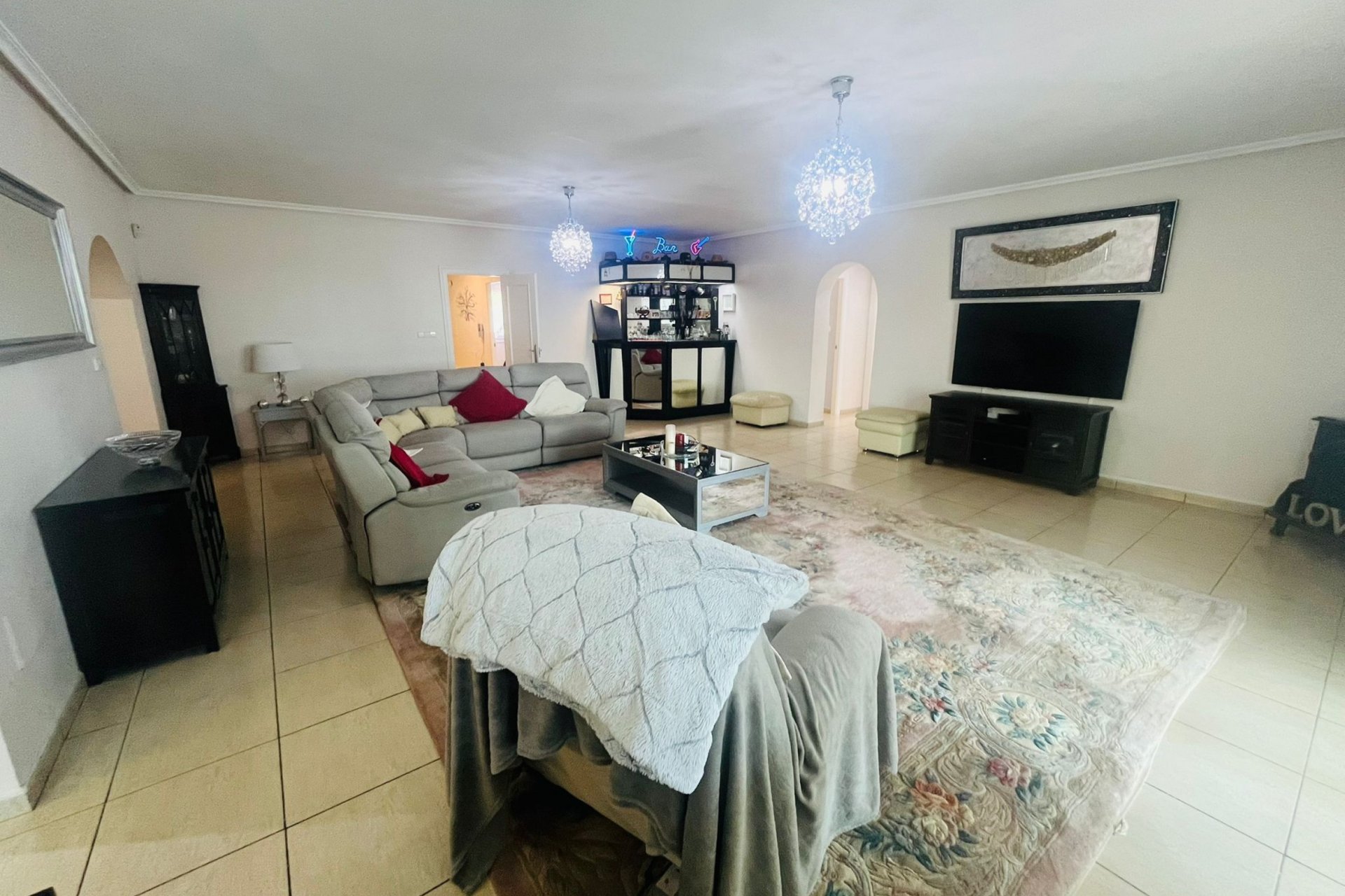 Revânzare - Vilă -
Gea Y Truyols - Inland