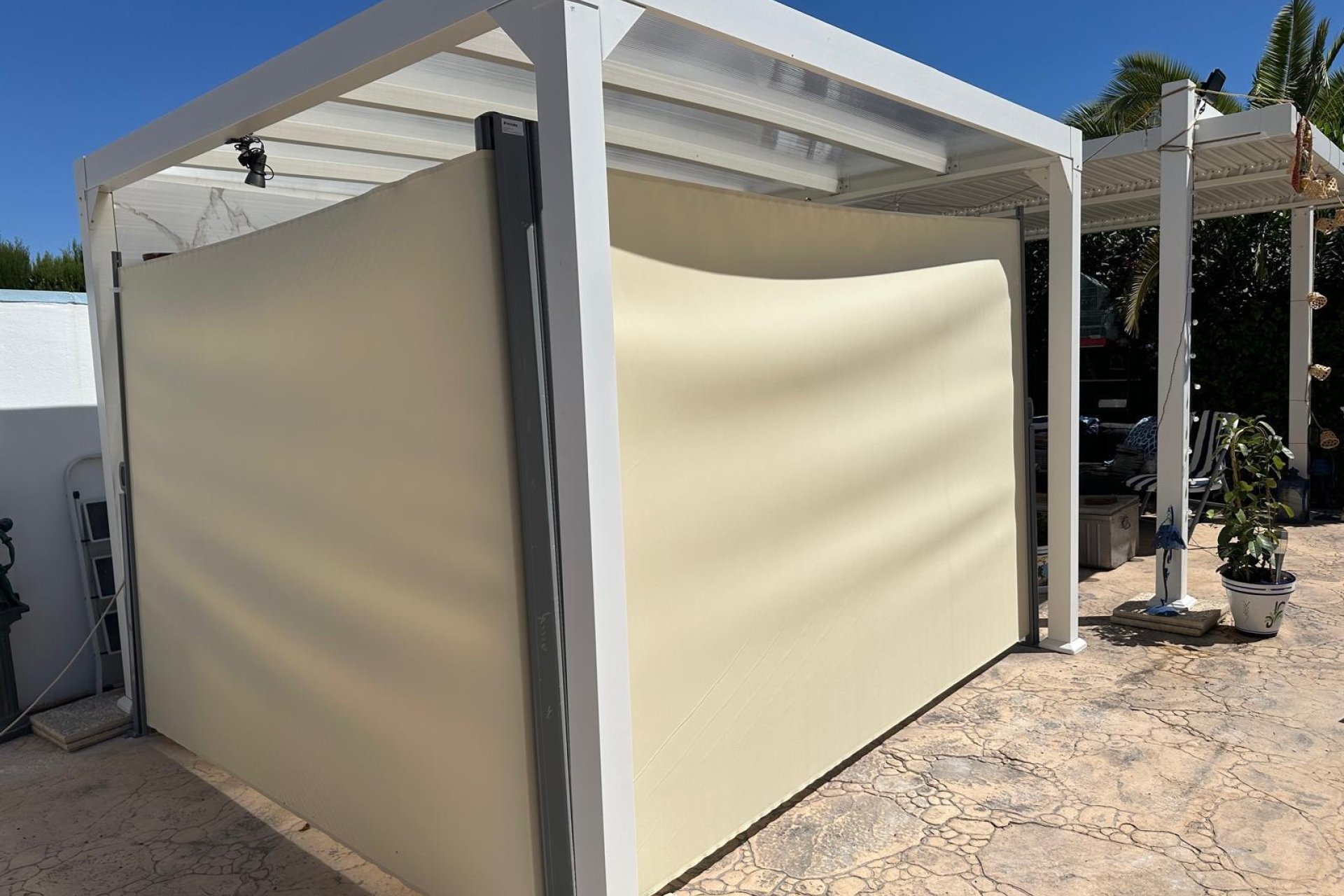 Revânzare - Vilă -
Hondón de las Nieves - Inland