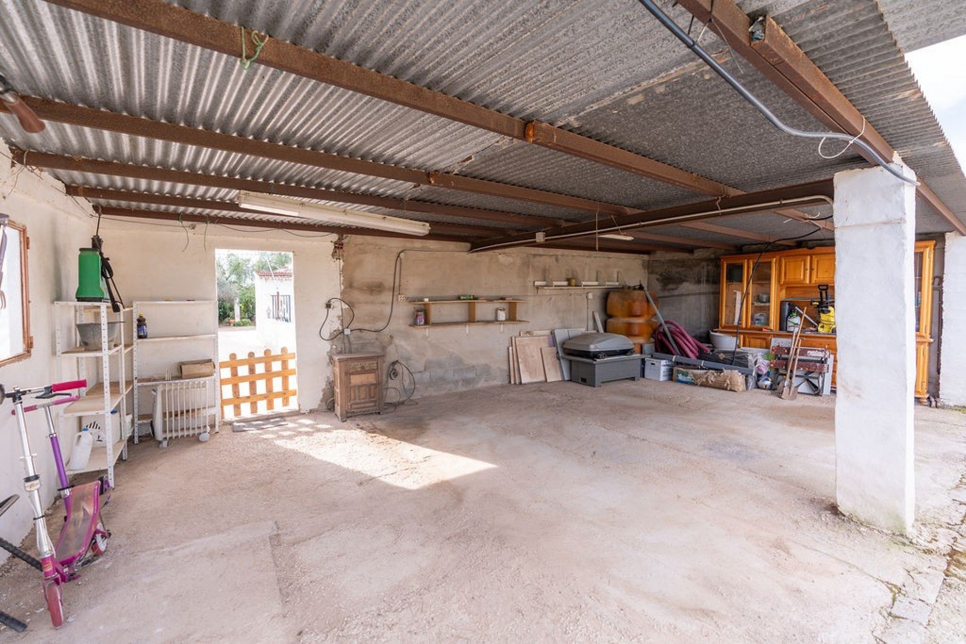 Revânzare - Vilă -
Hondón de las Nieves - Inland