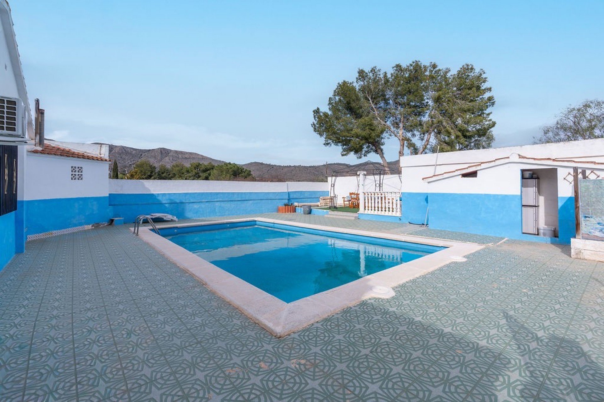 Revânzare - Vilă -
Hondón de las Nieves - Inland