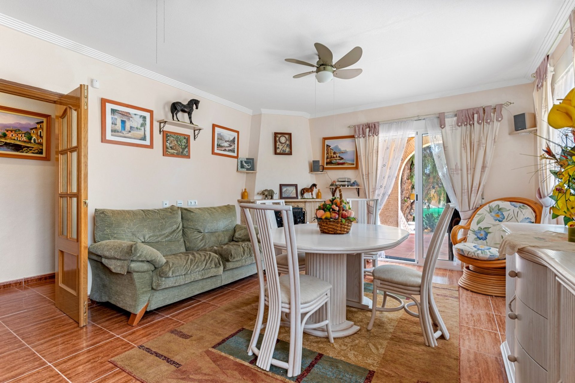 Revânzare - Vilă -
Jacarilla - Inland