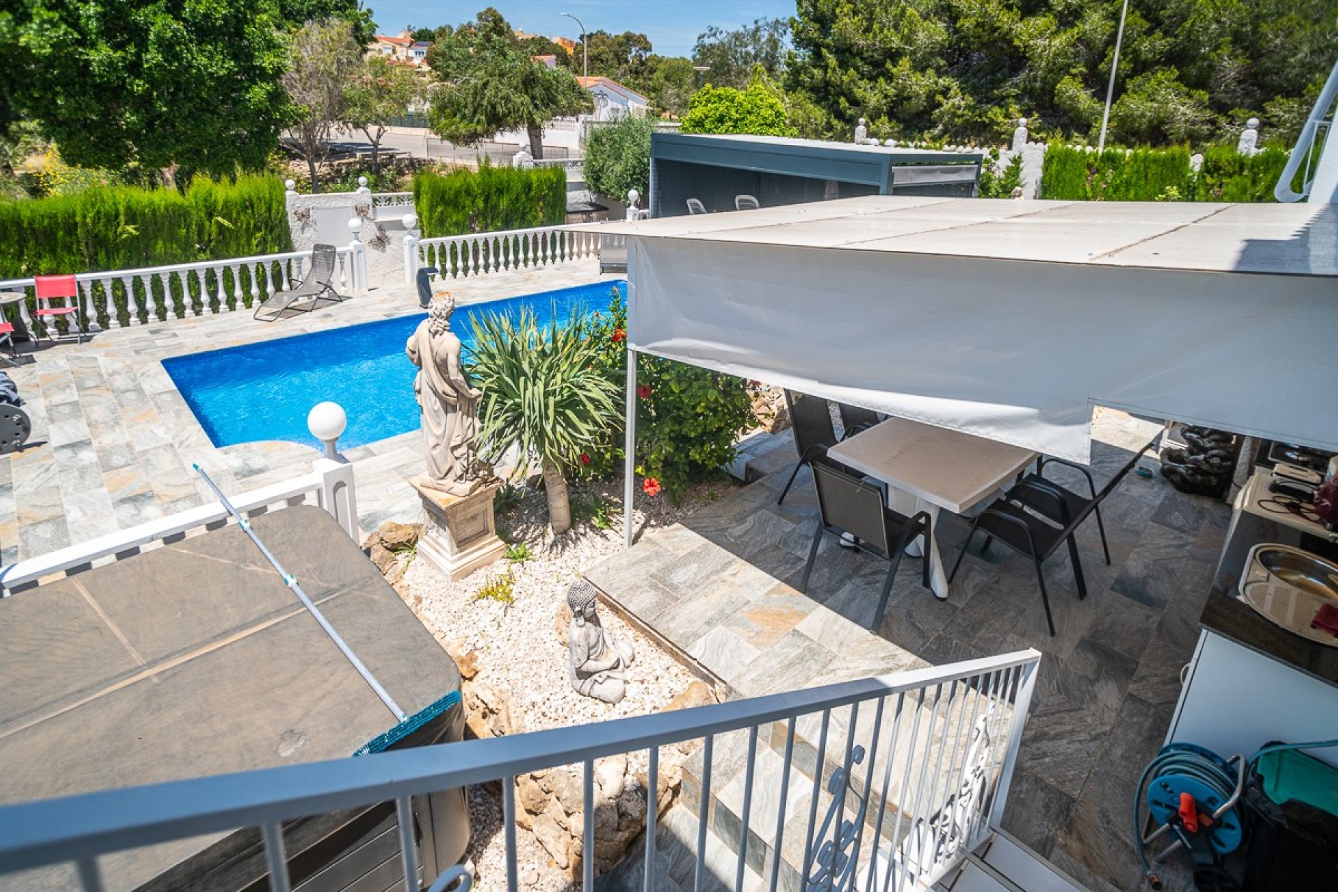 Revânzare - Vilă -
La Marina - Costa Blanca
