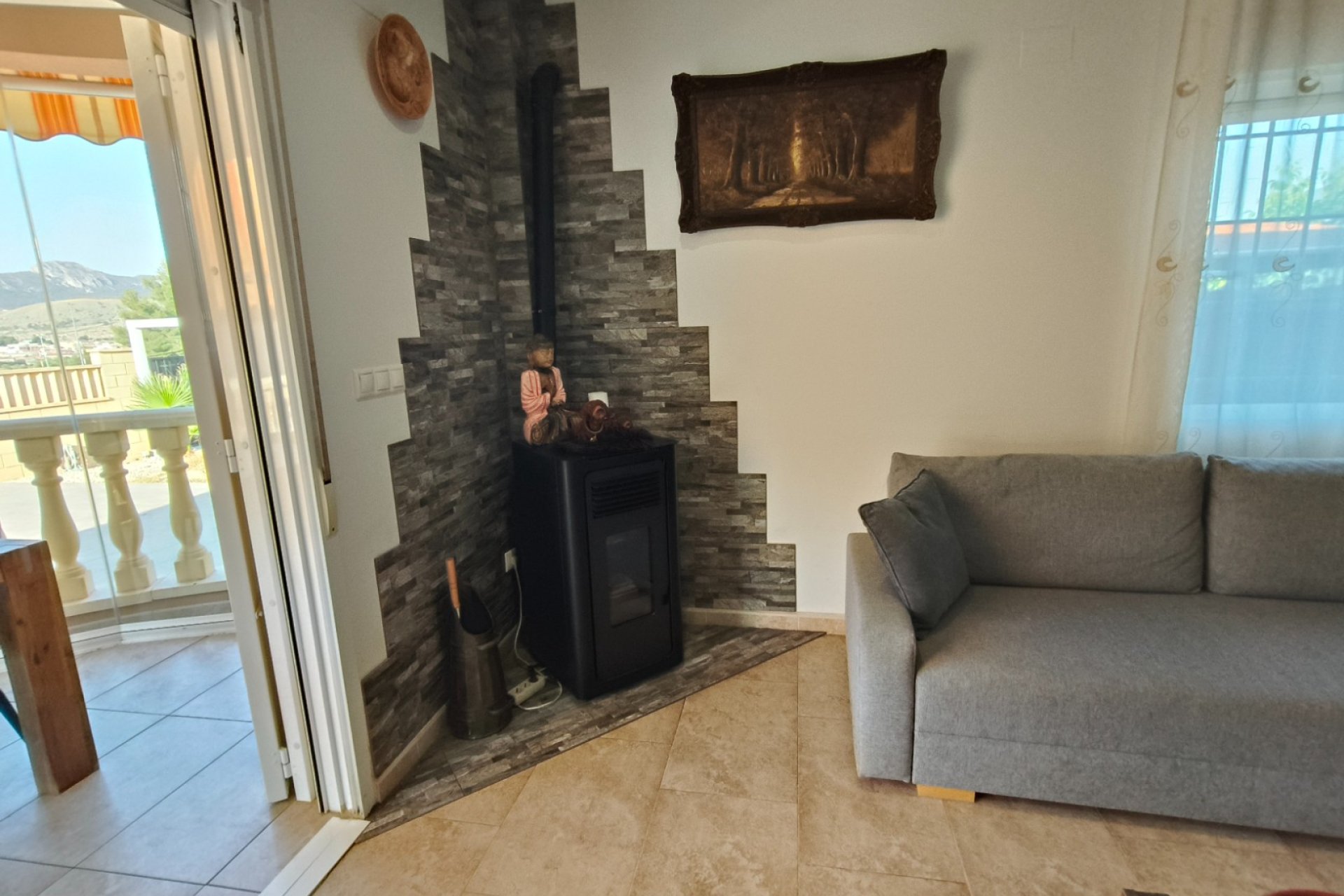 Revânzare - Vilă -
La Romana - Inland