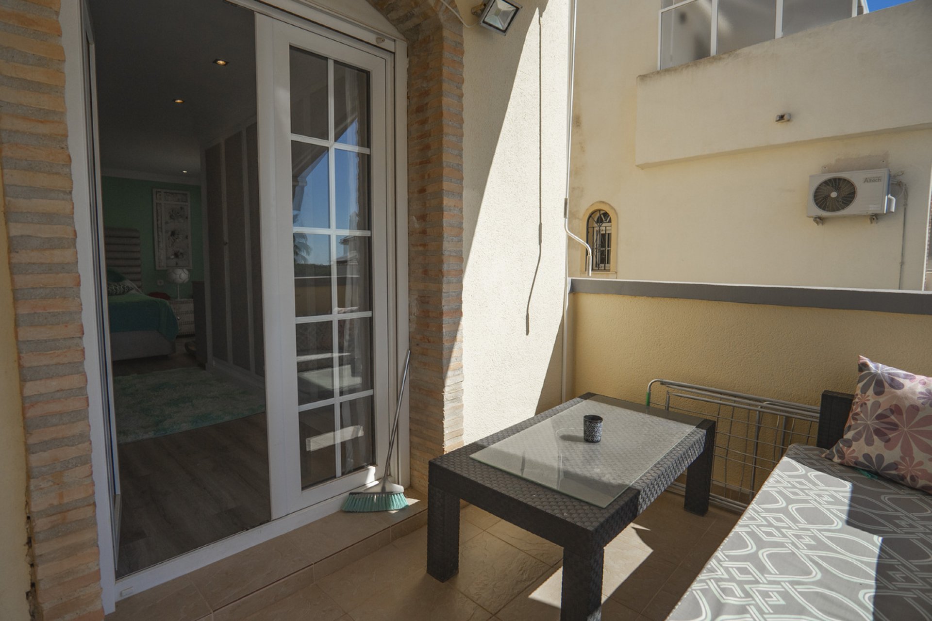 Revânzare - Vilă -
Las Ramblas Golf - Calle Mayor