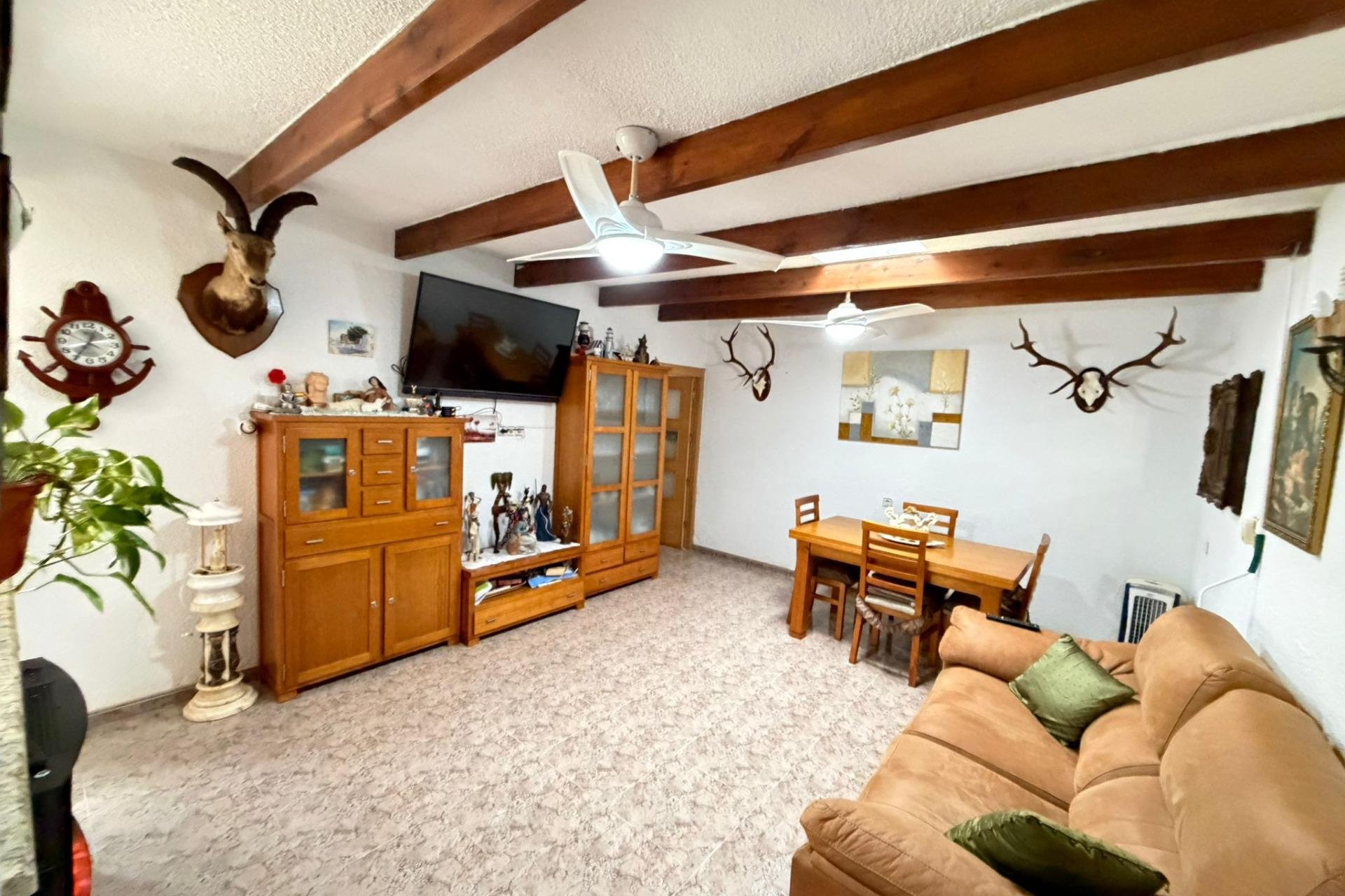 Revânzare - Vilă -
Lo Pagan - La Puntica