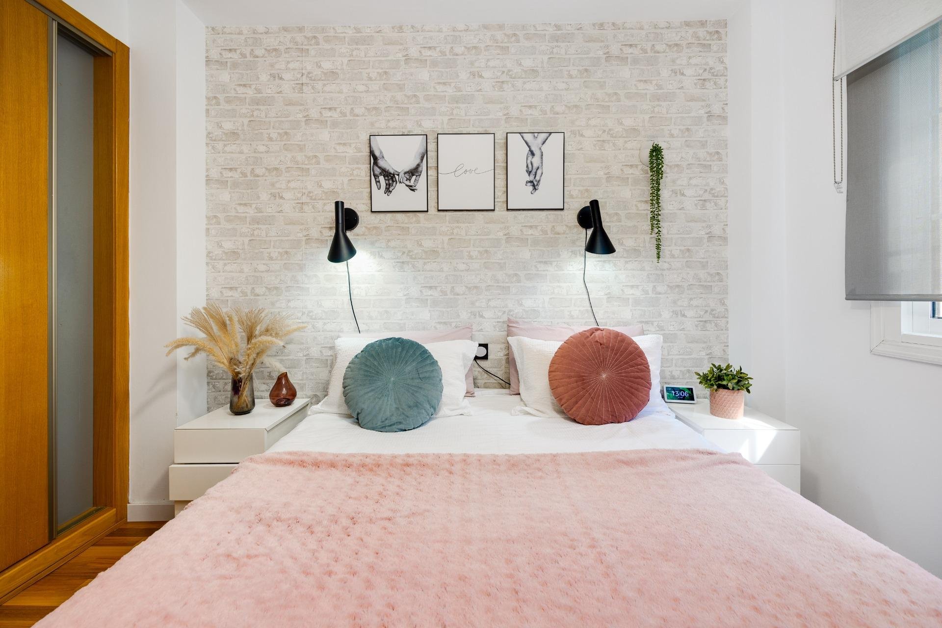 Revânzare - Vilă -
Los Montesinos - La Herrada