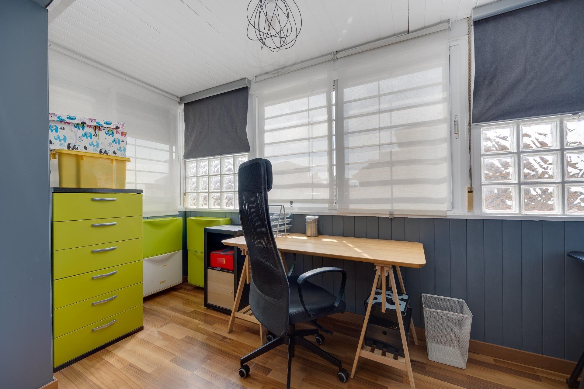 Revânzare - Vilă -
Los Montesinos - La Herrada