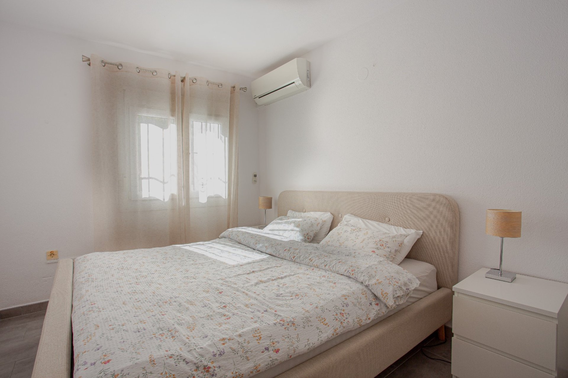 Revânzare - Vilă -
Orihuela Costa - Costa Blanca