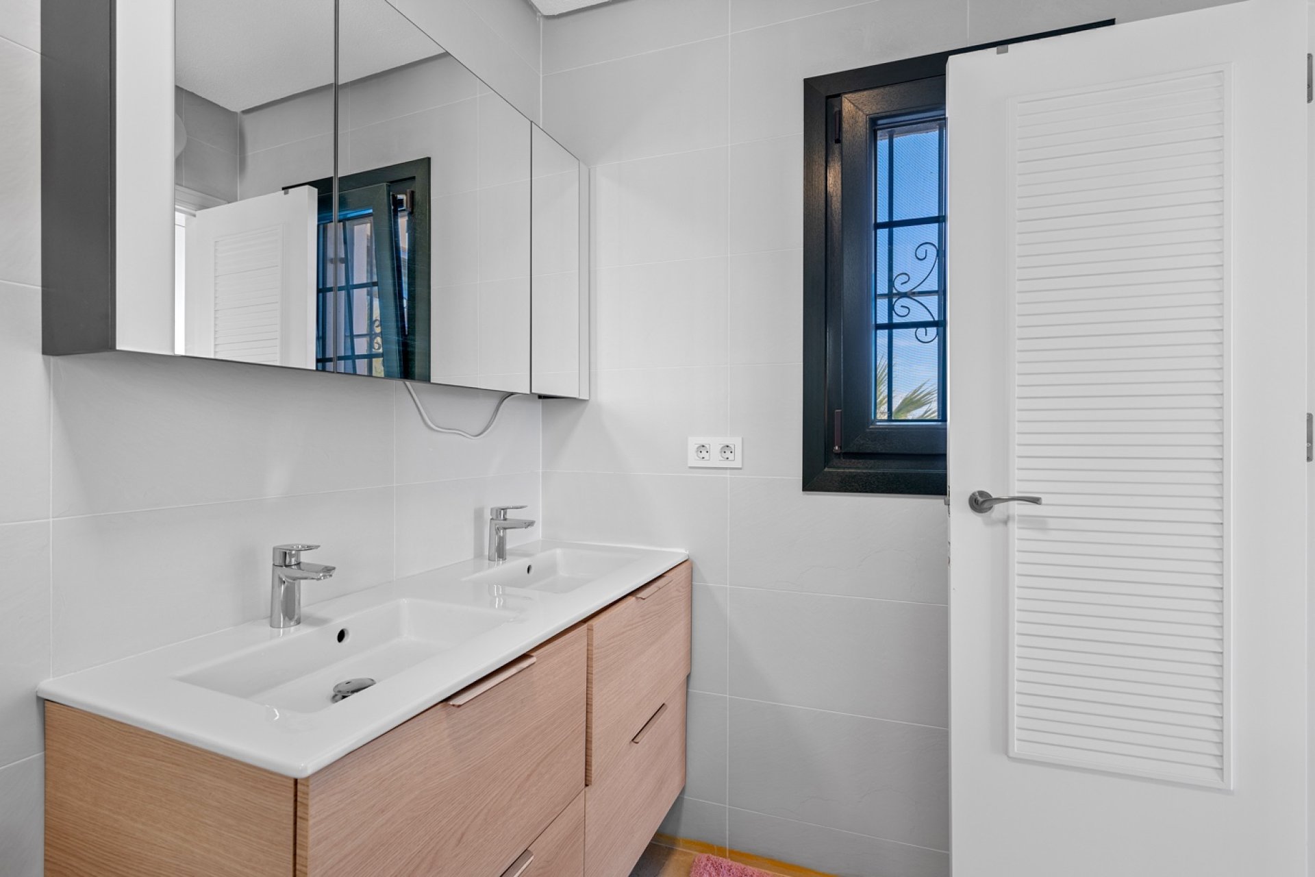 Revânzare - Vilă -
Orihuela Costa - Costa Blanca