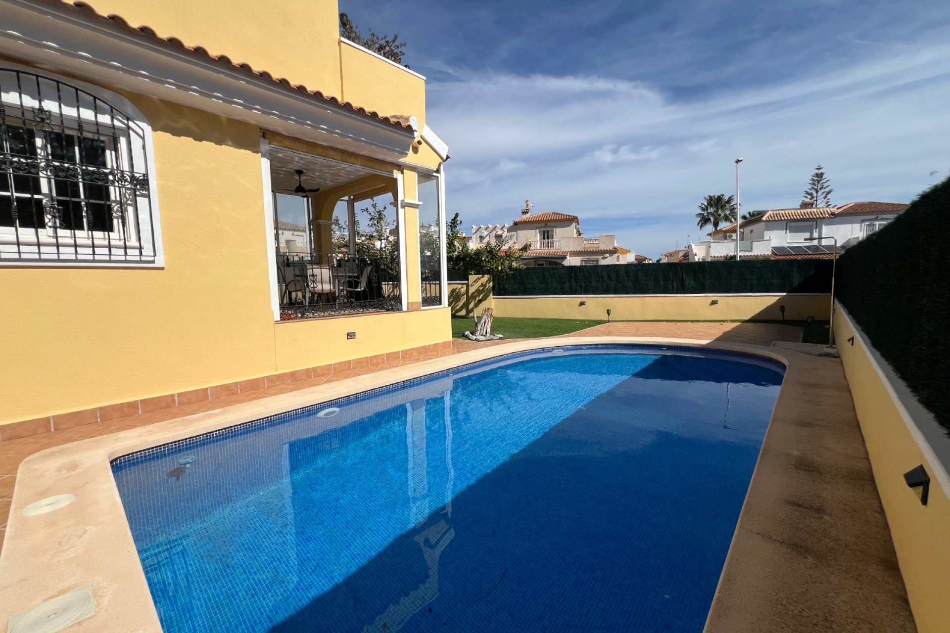 Revânzare - Vilă -
Orihuela Costa - Costa Blanca