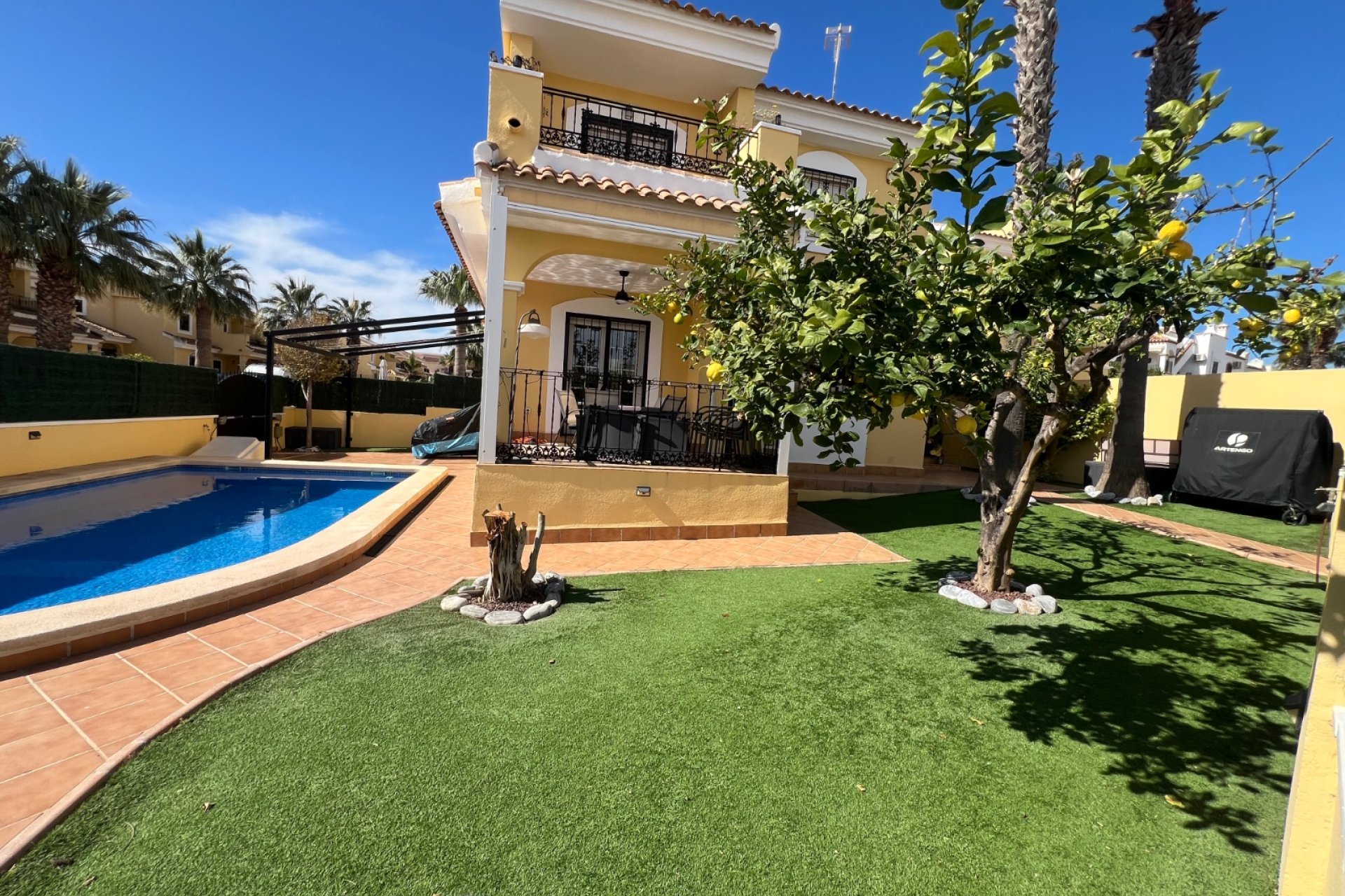 Revânzare - Vilă -
Orihuela Costa - Costa Blanca