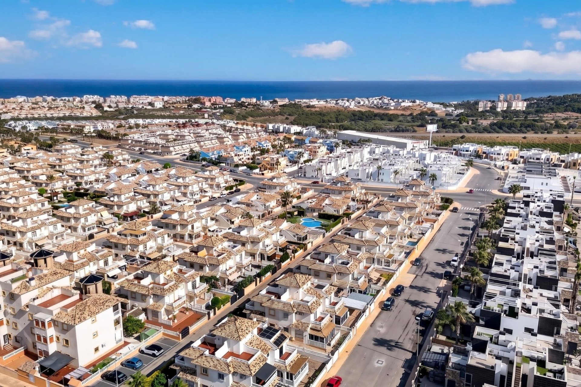 Revânzare - Vilă -
Orihuela Costa - Costa Blanca