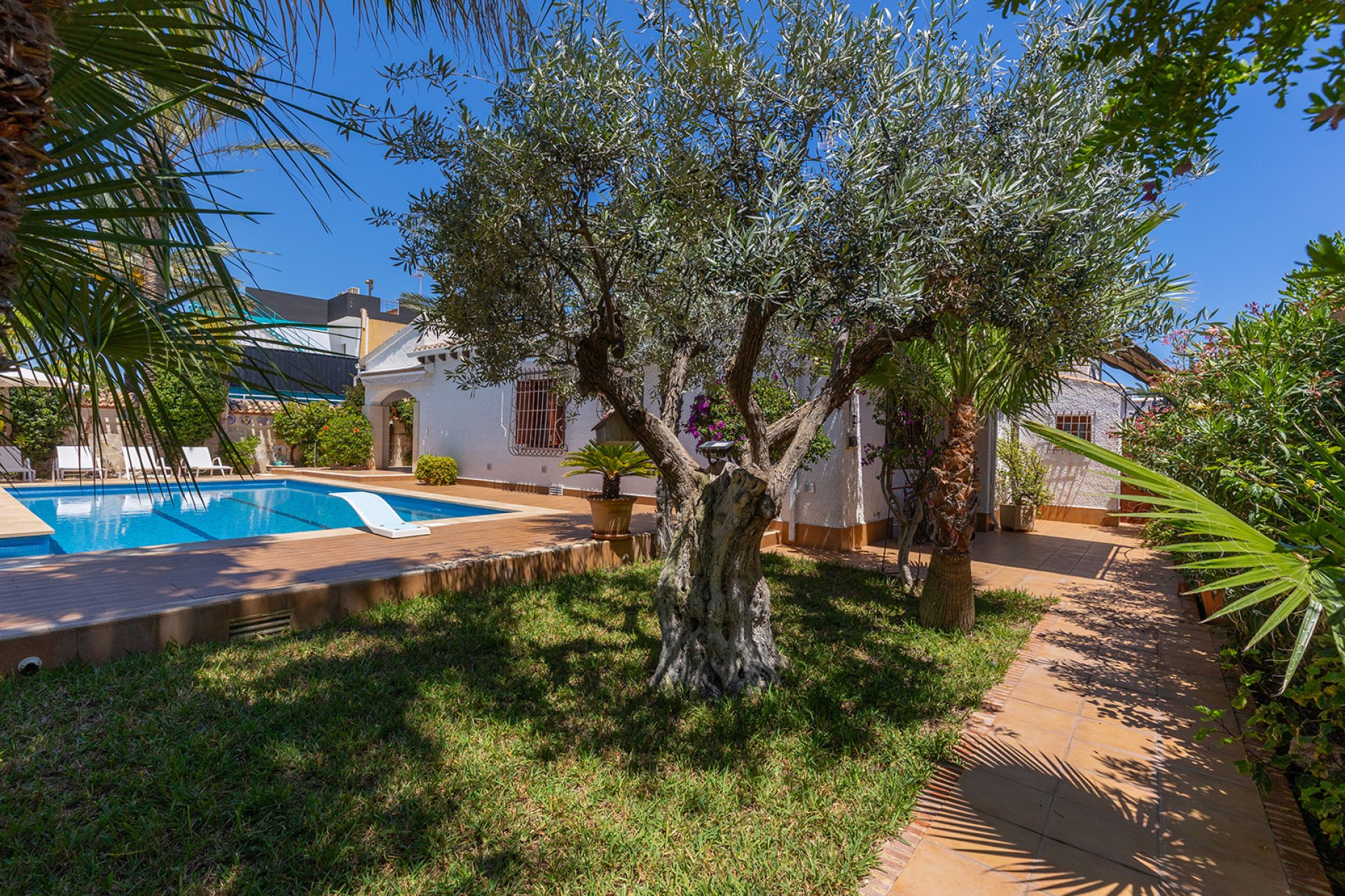 Revânzare - Vilă -
Orihuela Costa - Costa Blanca