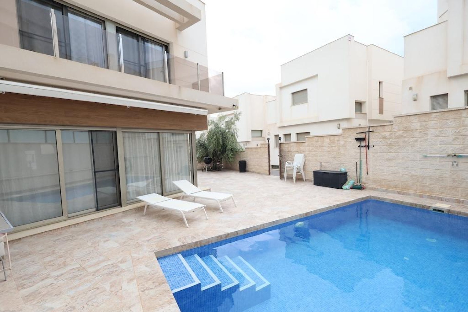 Revânzare - Vilă -
Orihuela Costa - Costa Blanca