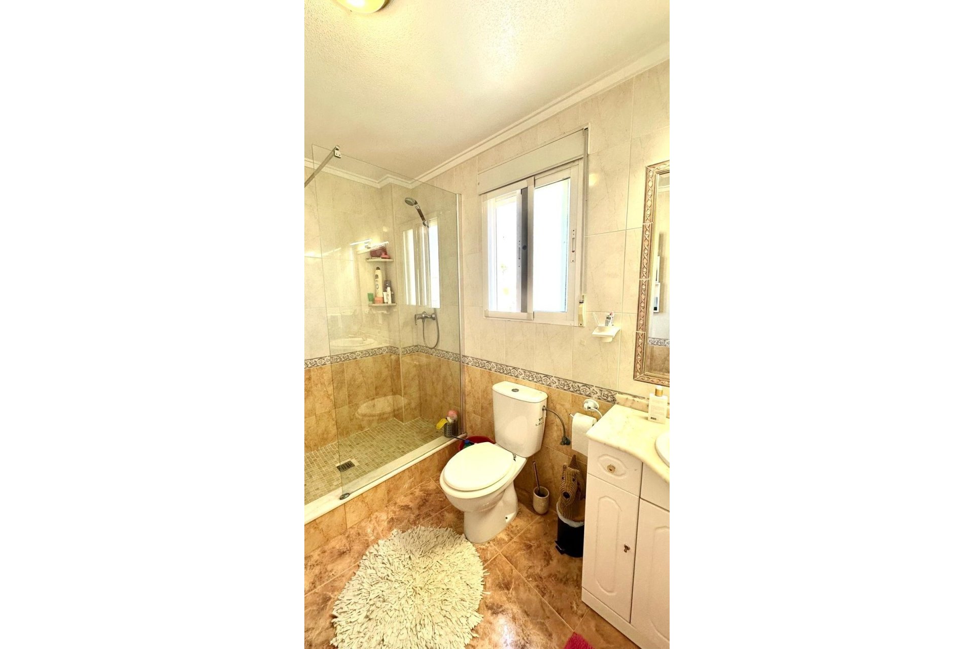 Revânzare - Vilă -
Orihuela Costa - La Regia