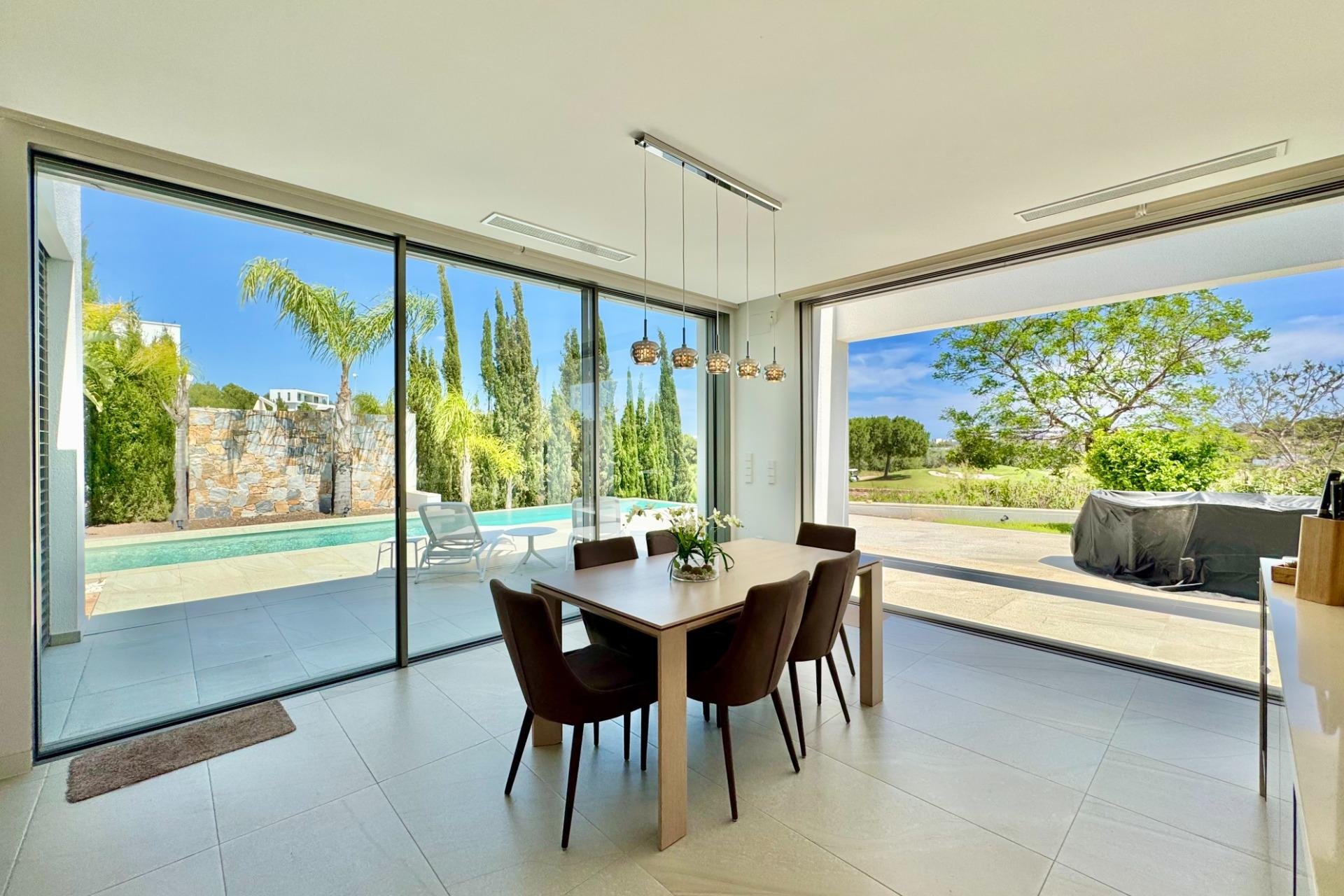 Revânzare - Vilă -
Orihuela - Las Colinas Golf