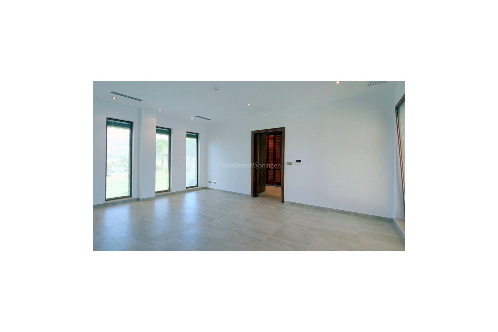 Revânzare - Vilă -
Penaguila - Inland