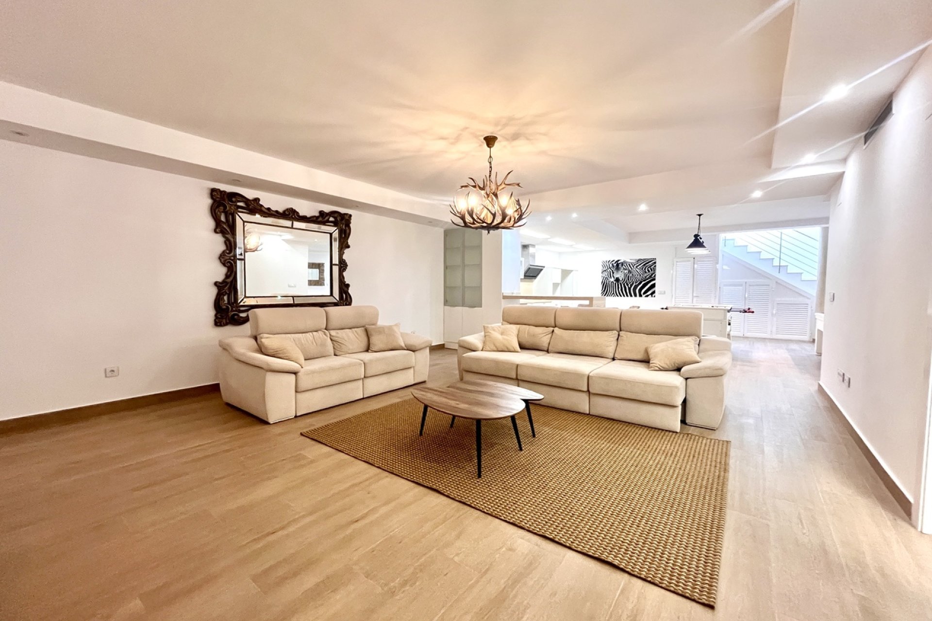 Revânzare - Vilă -
San Miguel de Salinas - Inland