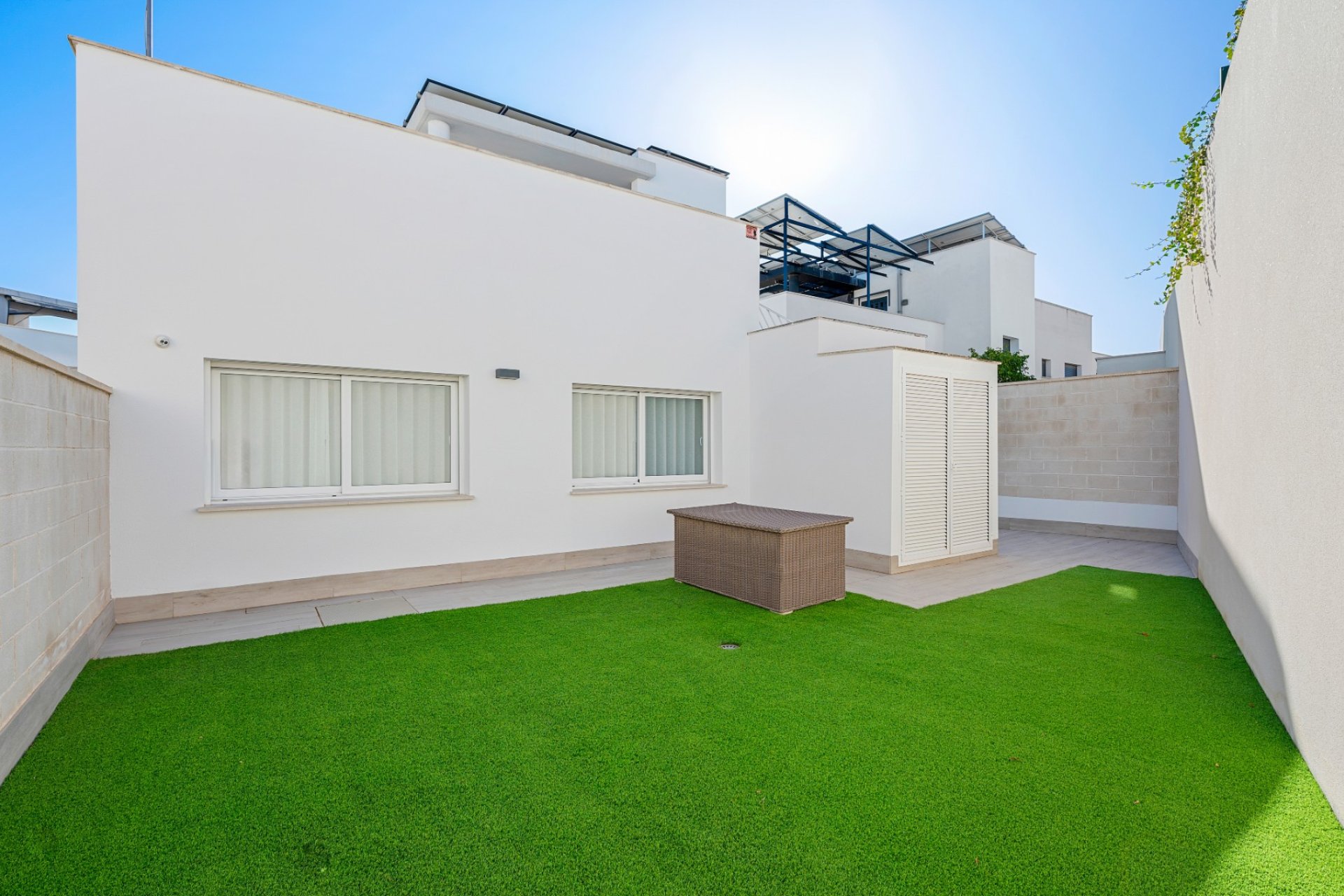 Revânzare - Vilă -
San Miguel de Salinas - Inland