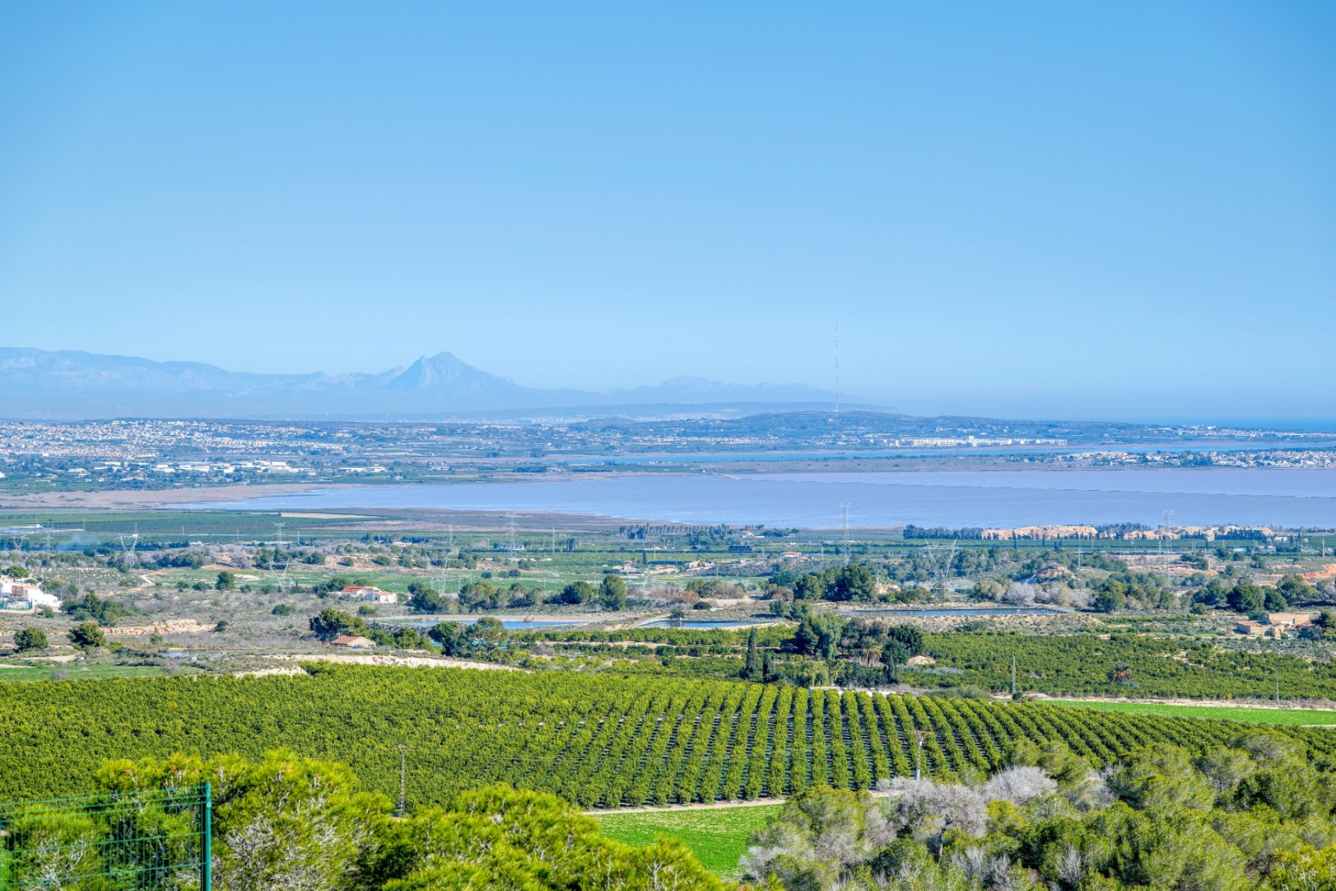 Revânzare - Vilă -
San Miguel de Salinas - Inland